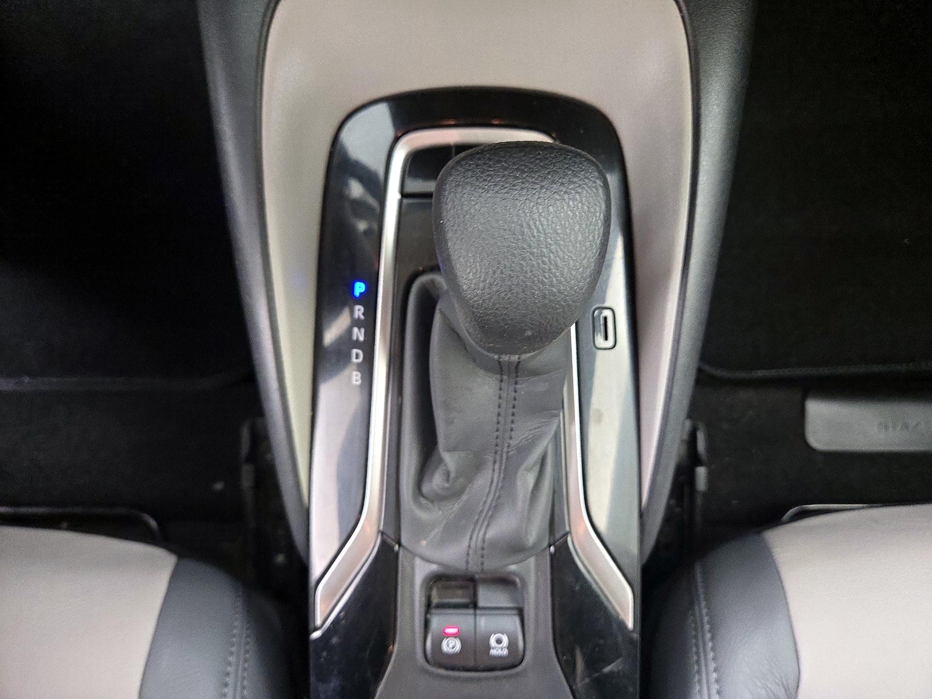 Thumbnail: 2022 Toyota Corolla - 17