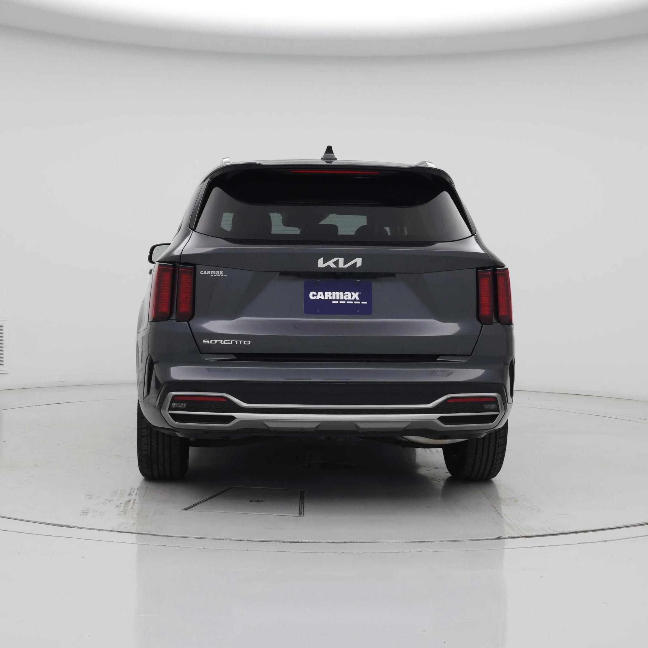 Thumbnail: 2023 Kia Sorento - 6