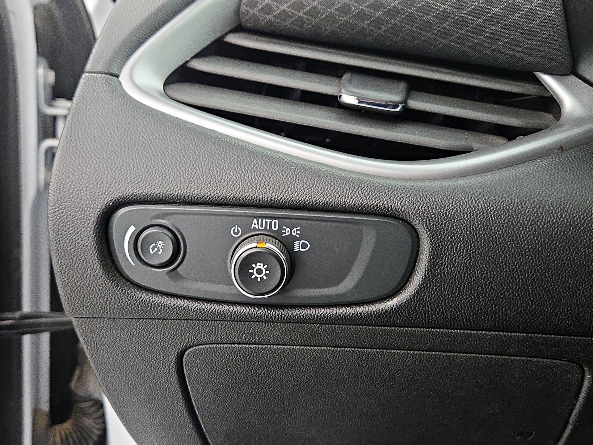 Thumbnail: 2024 Chevrolet Malibu - 13