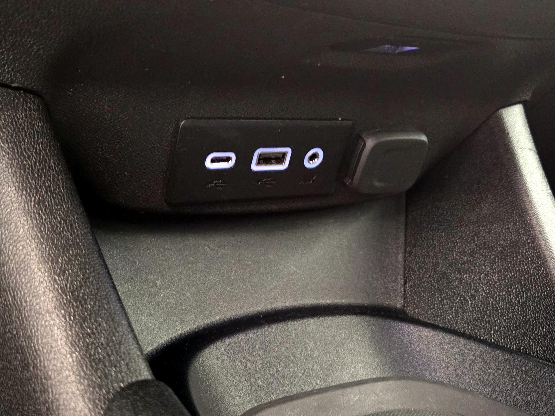 Thumbnail: 2024 Chevrolet Malibu - 18