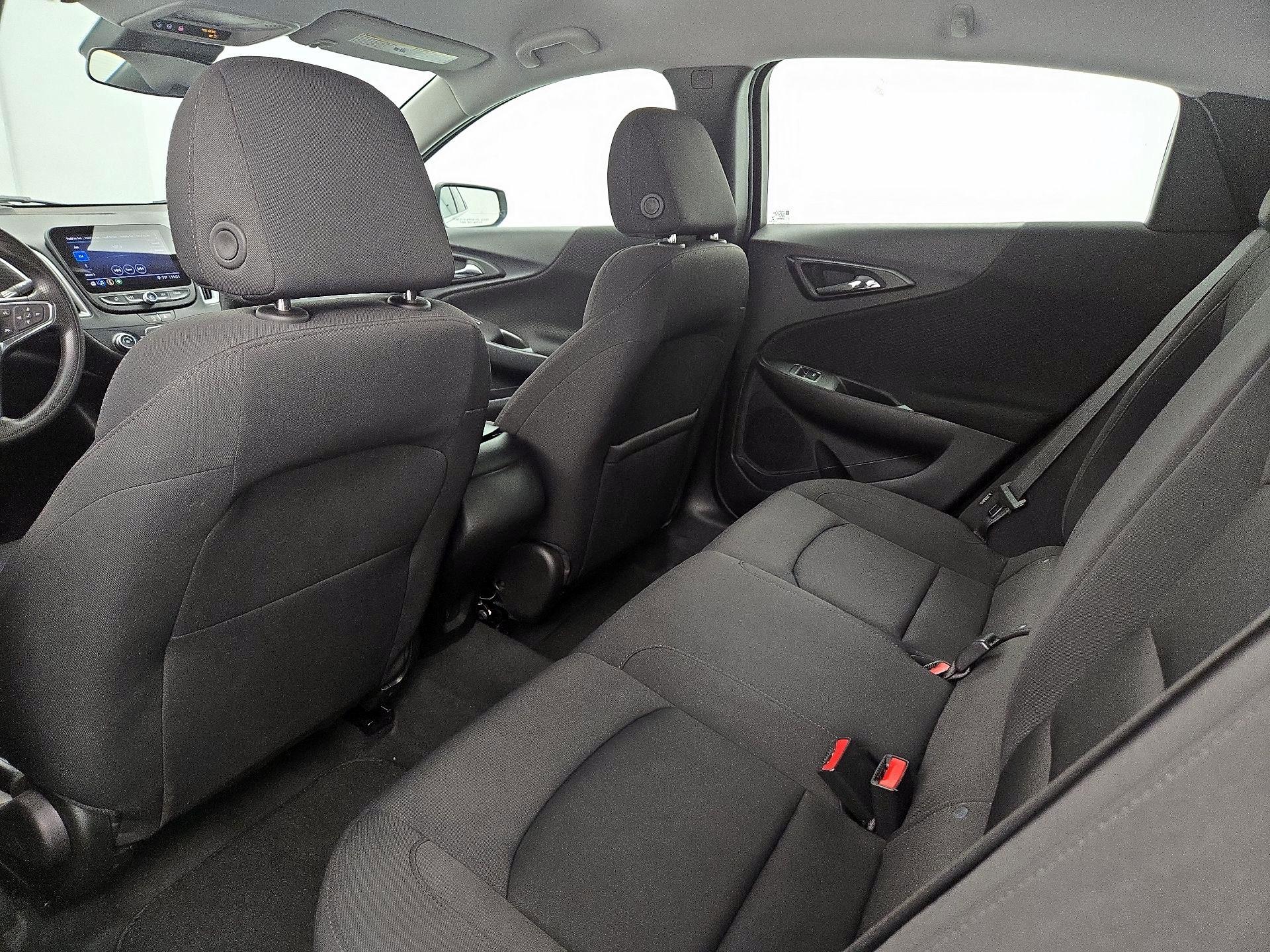 Thumbnail: 2024 Chevrolet Malibu - 19