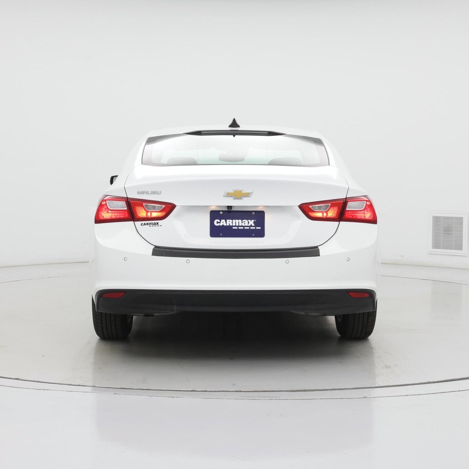 Thumbnail: 2024 Chevrolet Malibu - 6