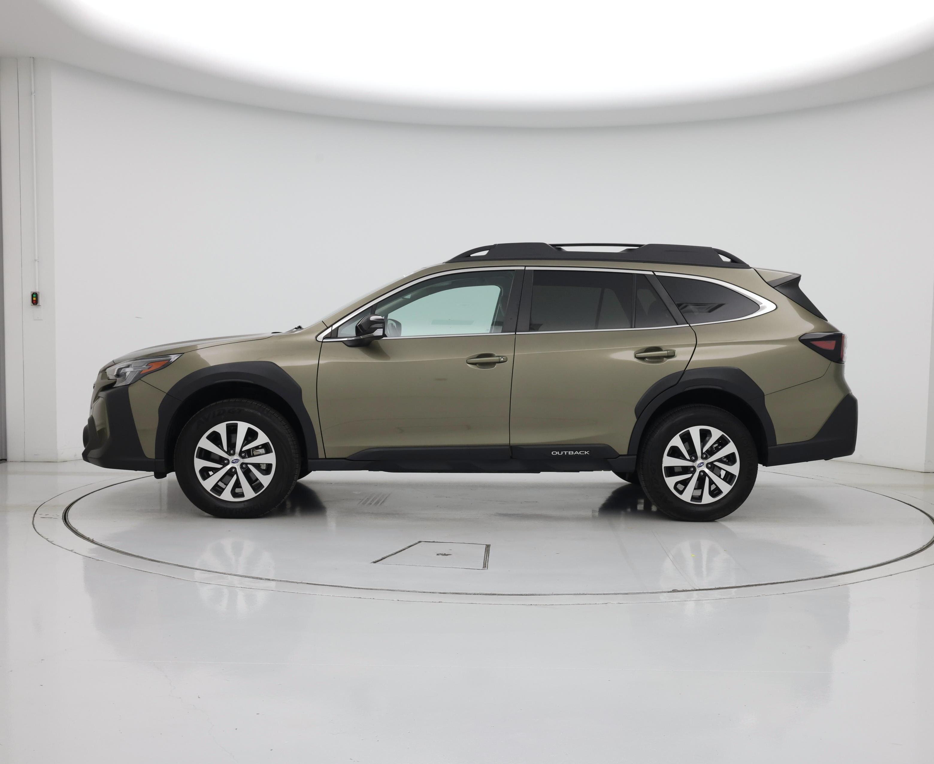Thumbnail: 2024 Subaru Outback - 3