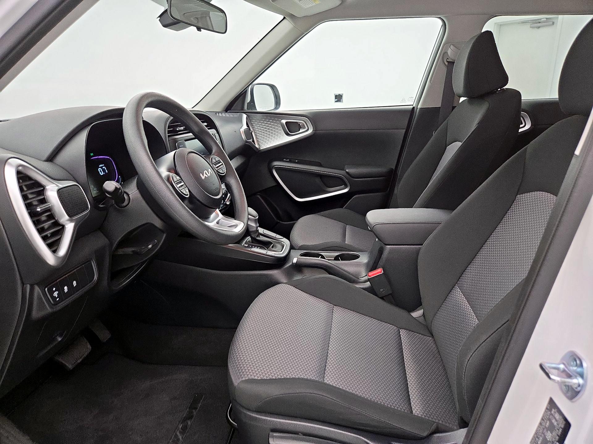 Thumbnail: 2025 Kia Soul - 11