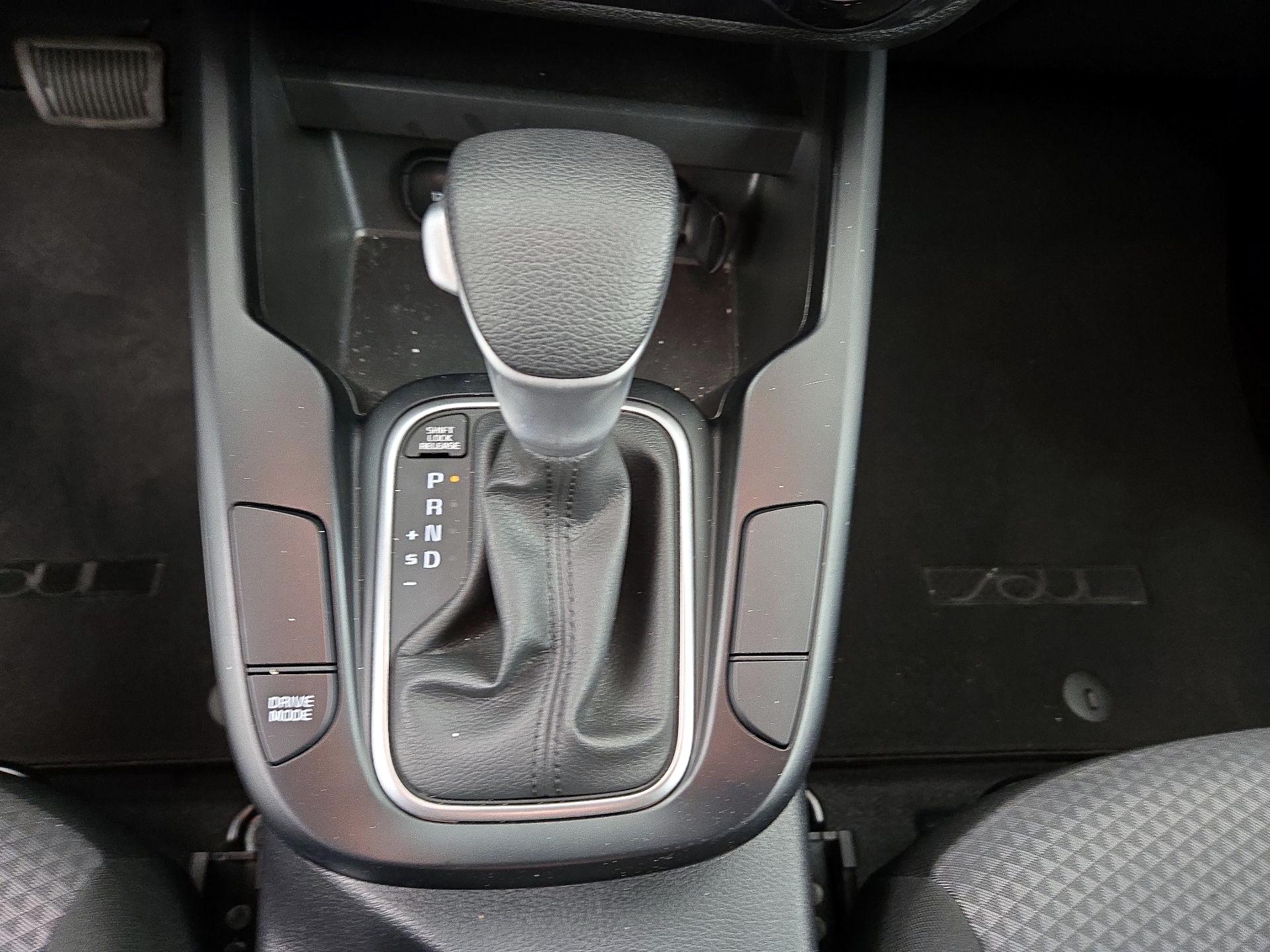 Thumbnail: 2025 Kia Soul - 17