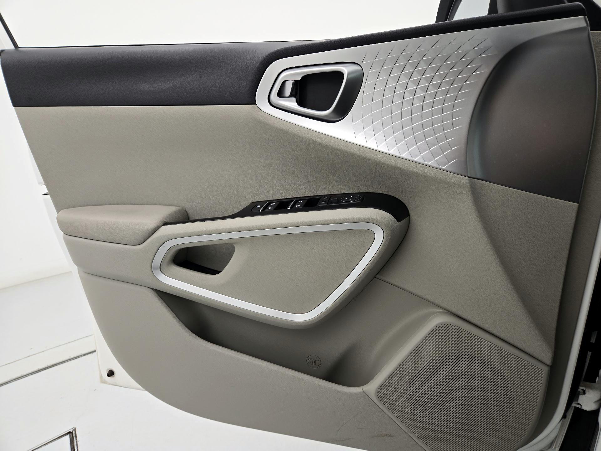 Thumbnail: 2025 Kia Soul - 12