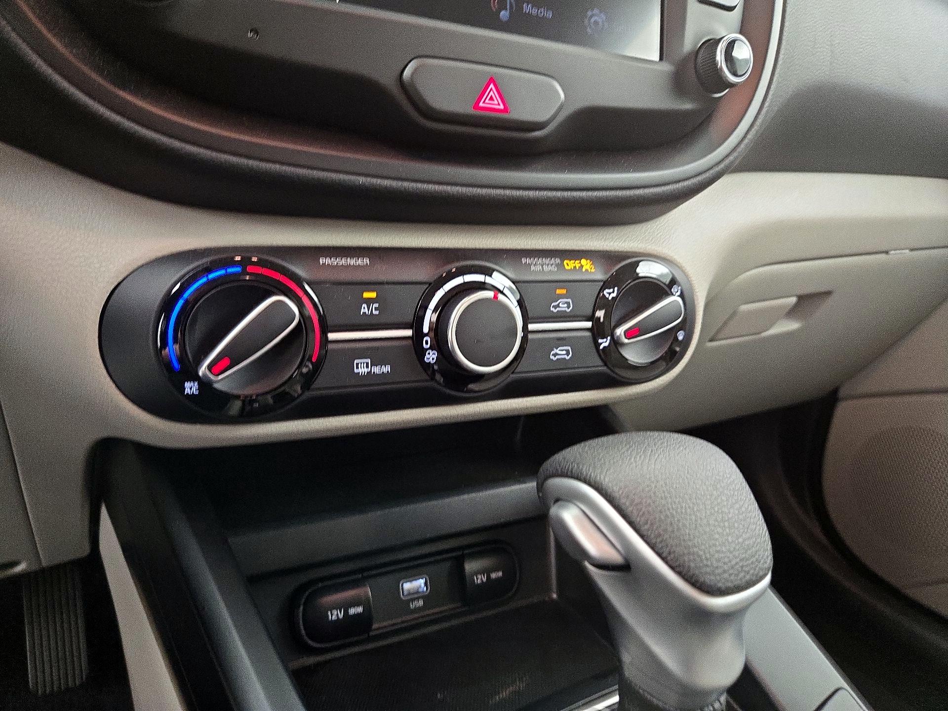 Thumbnail: 2025 Kia Soul - 16