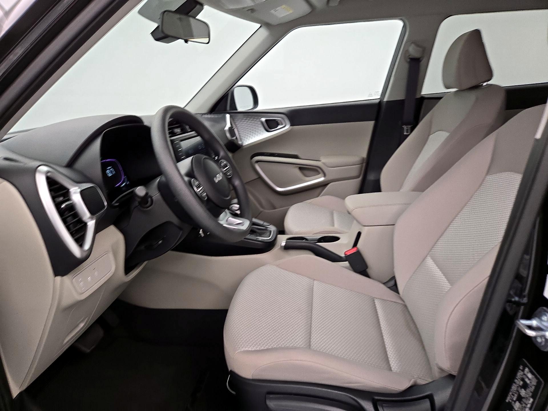 Thumbnail: 2025 Kia Soul - 11