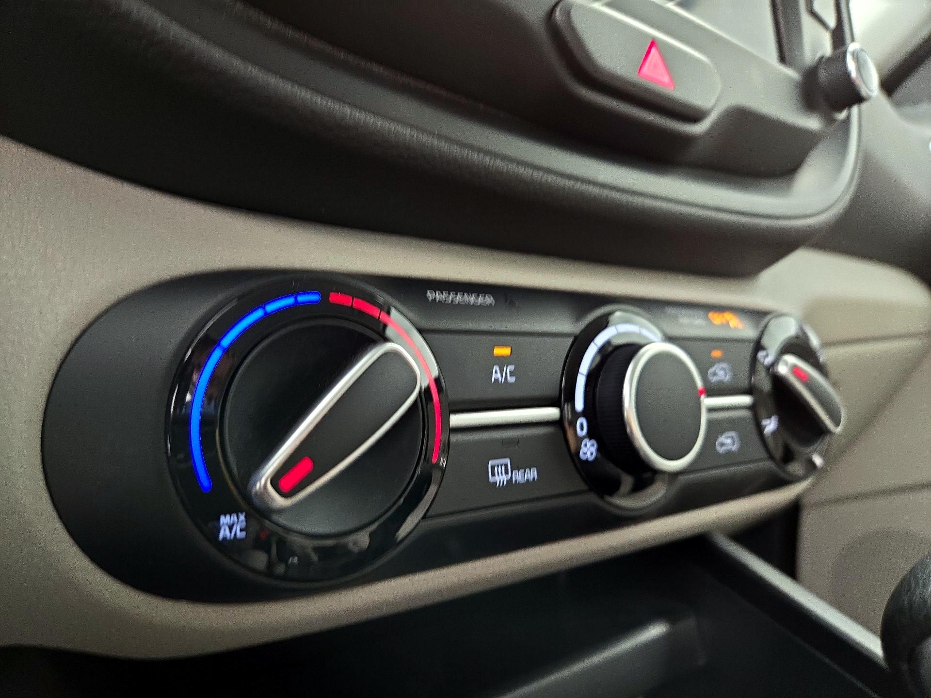 Thumbnail: 2025 Kia Soul - 16