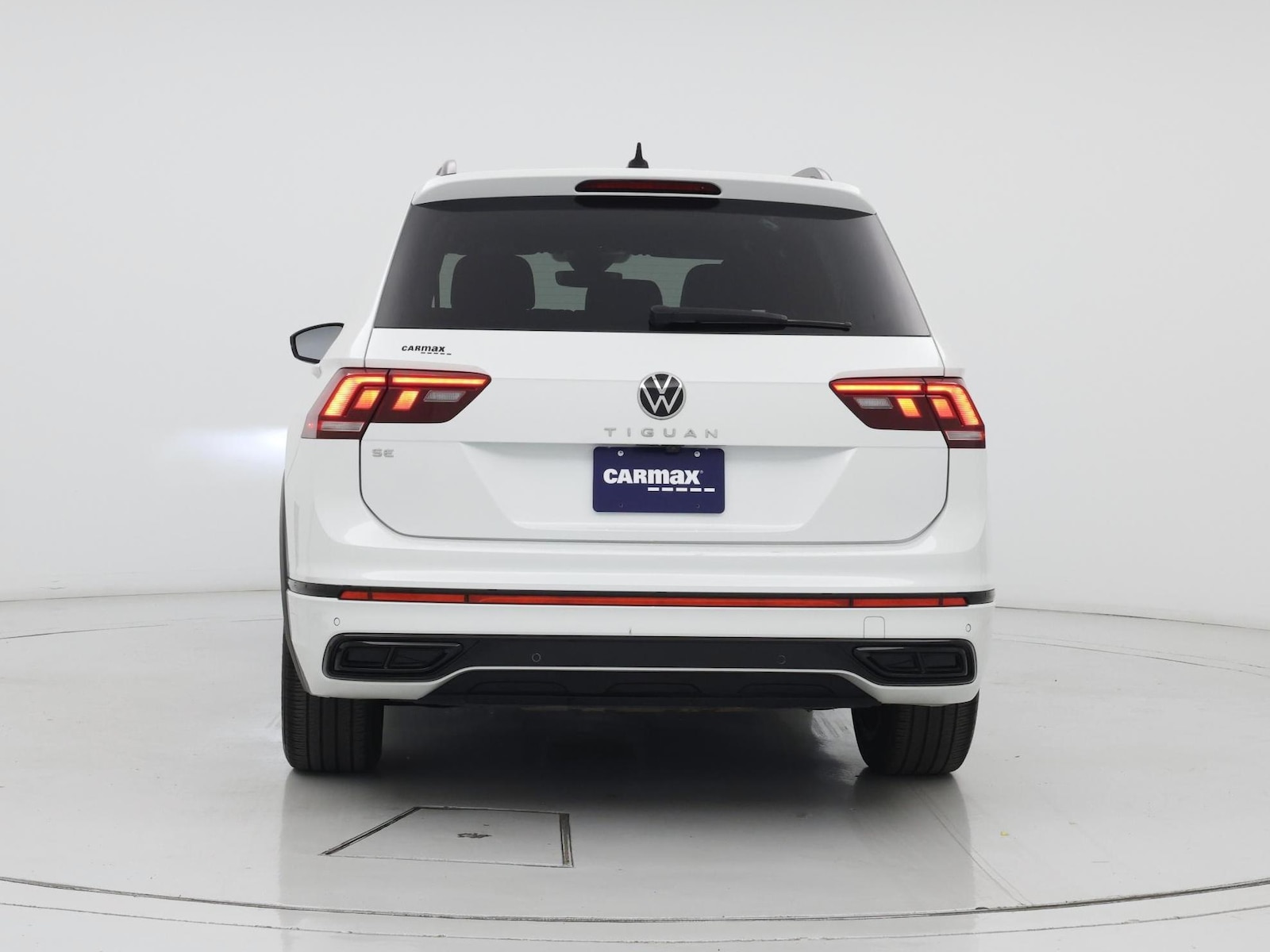 2023 Volkswagen Tiguan SE R-LINE BLACK - Photo 7