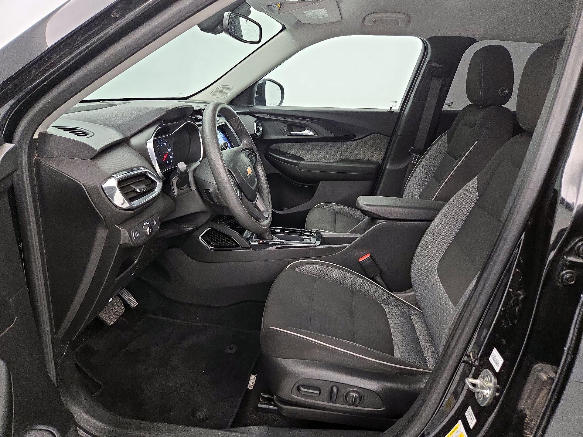 Thumbnail: 2021 Chevrolet TrailBlazer - 11