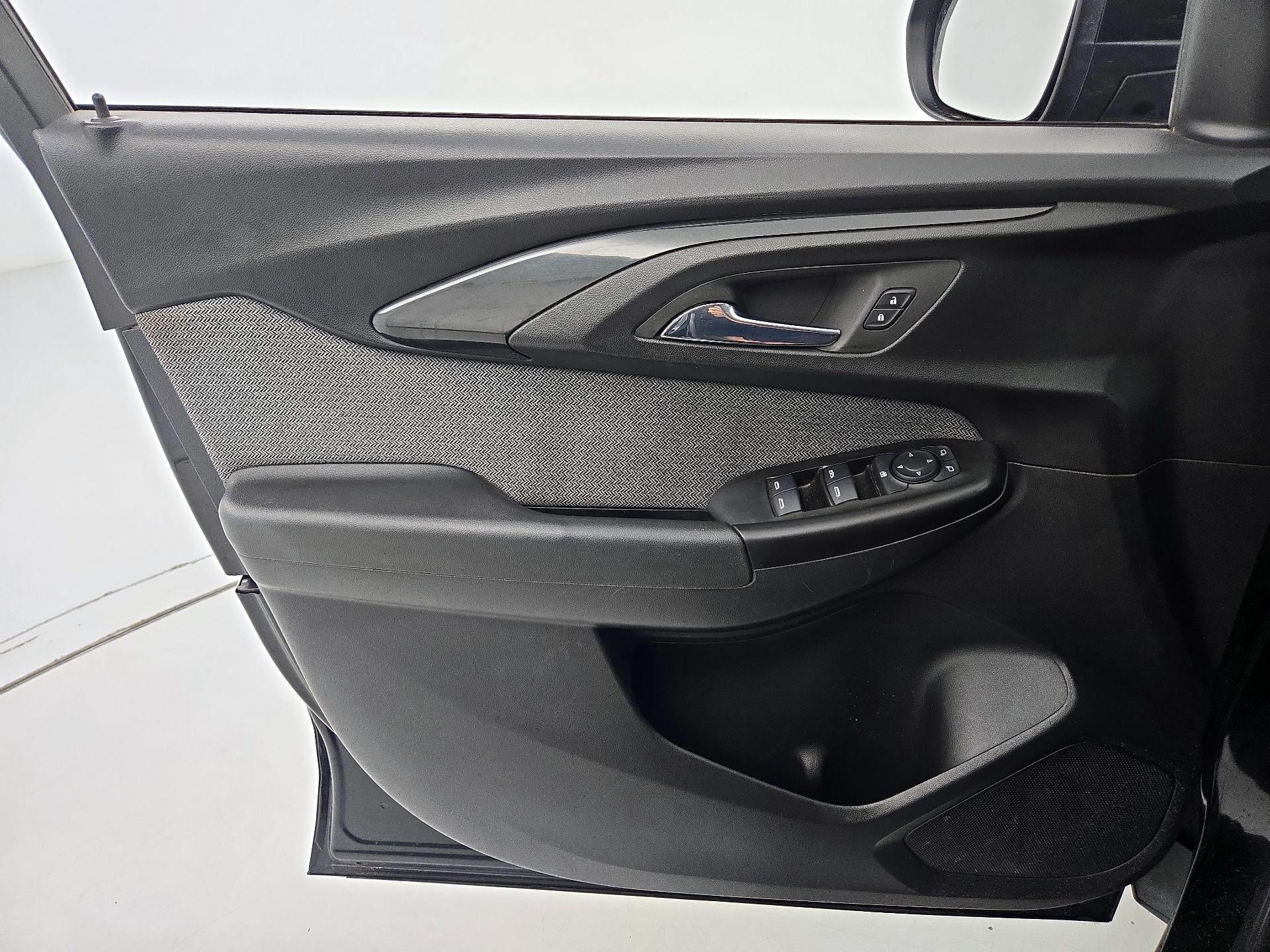 Thumbnail: 2021 Chevrolet TrailBlazer - 12