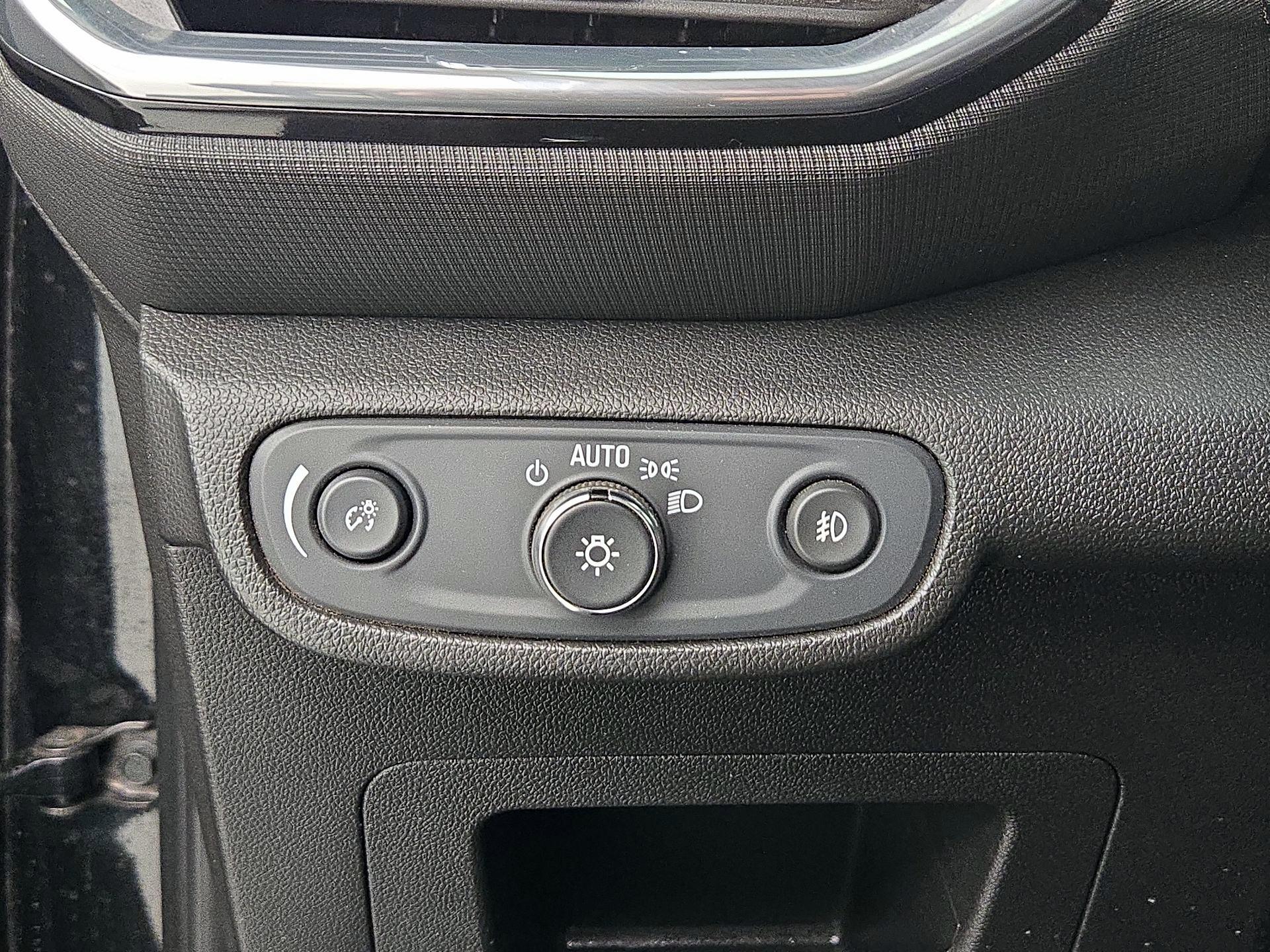 Thumbnail: 2021 Chevrolet TrailBlazer - 13