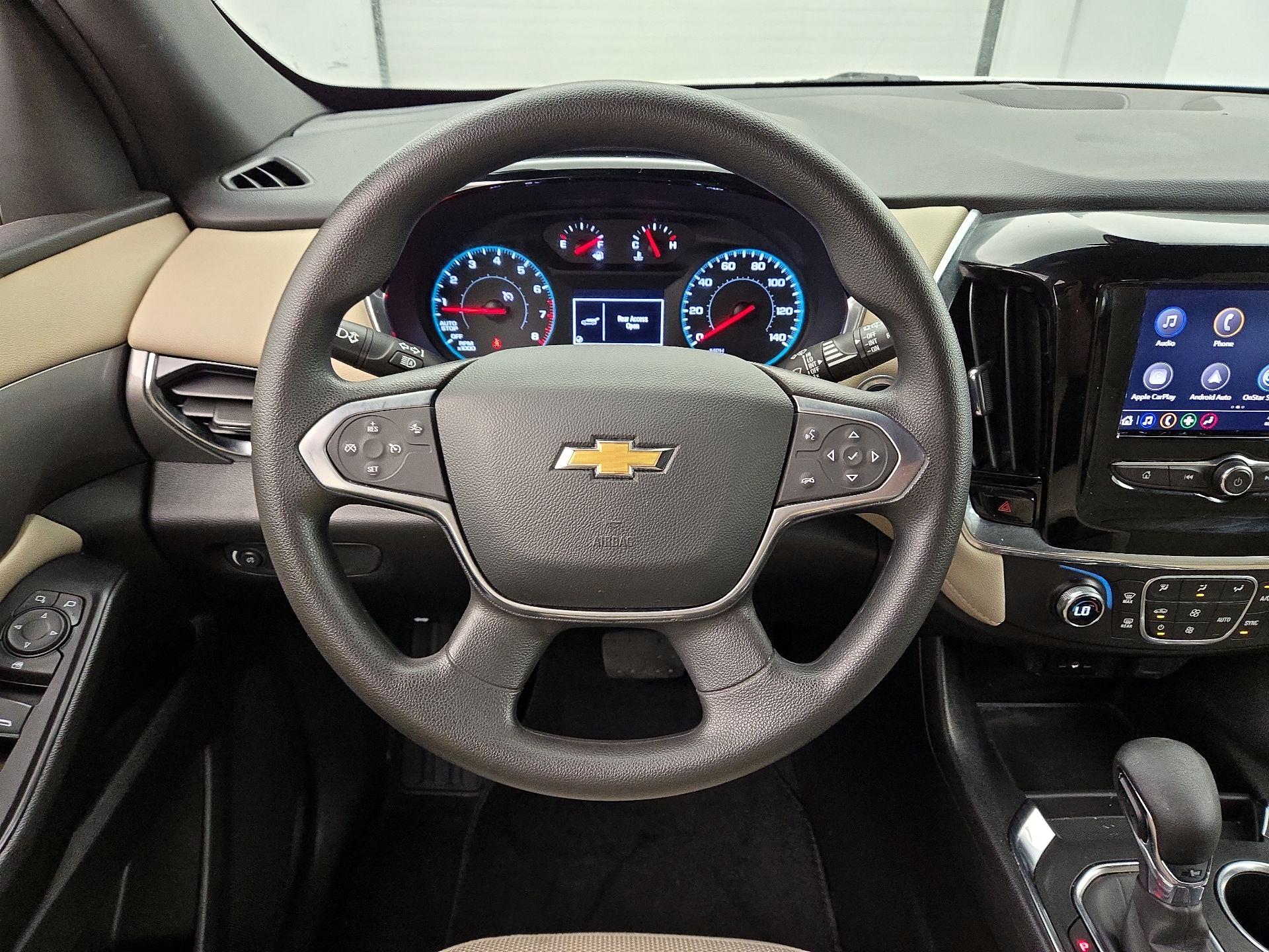 Thumbnail: 2023 Chevrolet Traverse - 10
