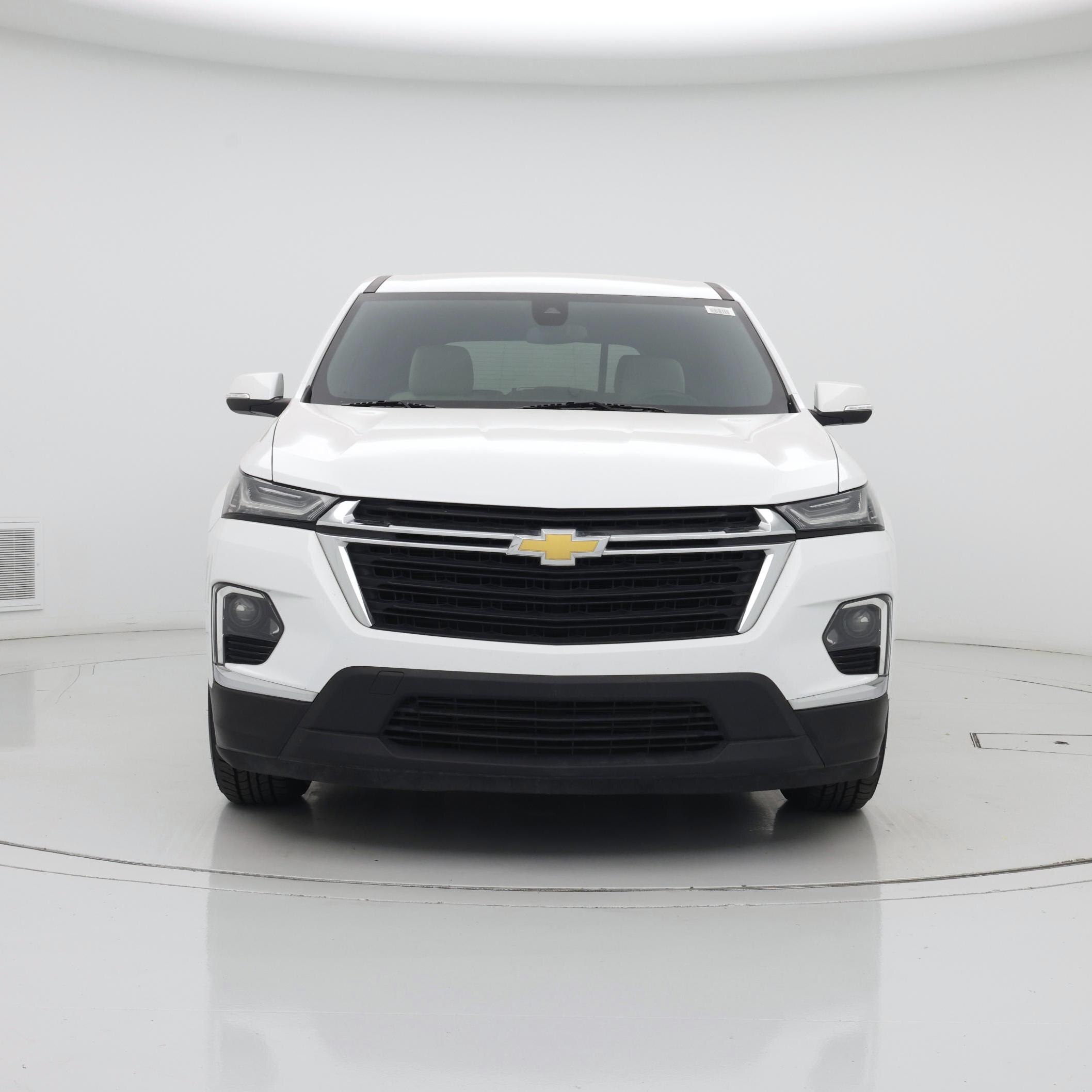 Thumbnail: 2023 Chevrolet Traverse - 5