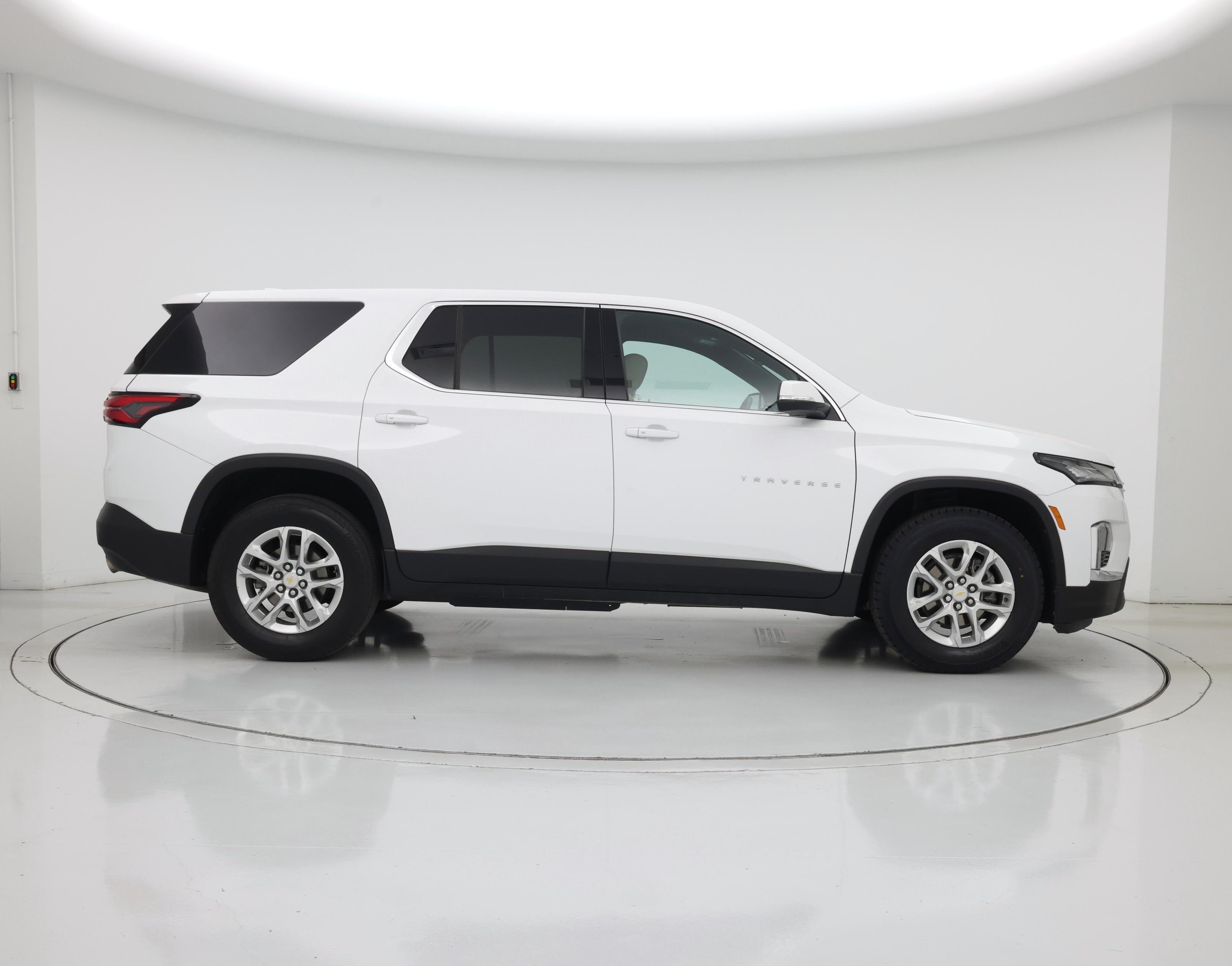 Thumbnail: 2023 Chevrolet Traverse - 7