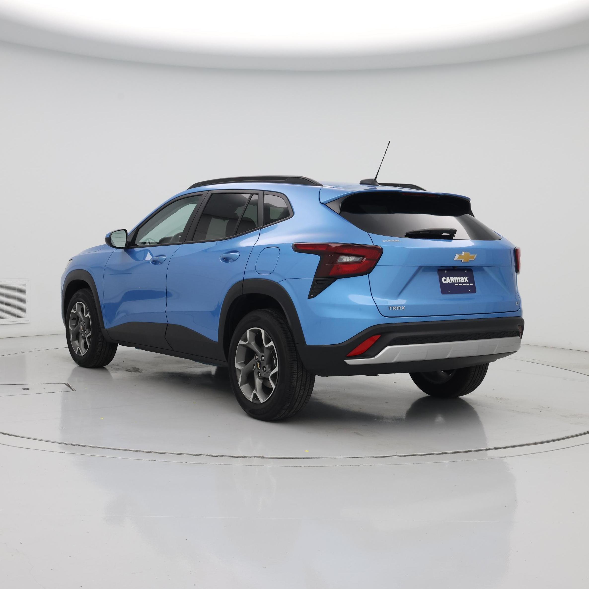 Thumbnail: 2025 Chevrolet Trax - 2