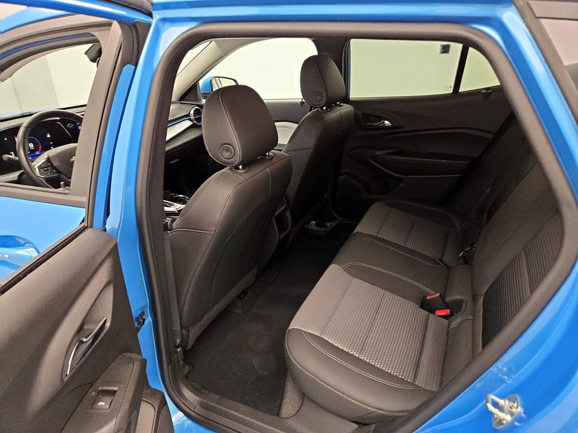 Thumbnail: 2025 Chevrolet Trax - 19