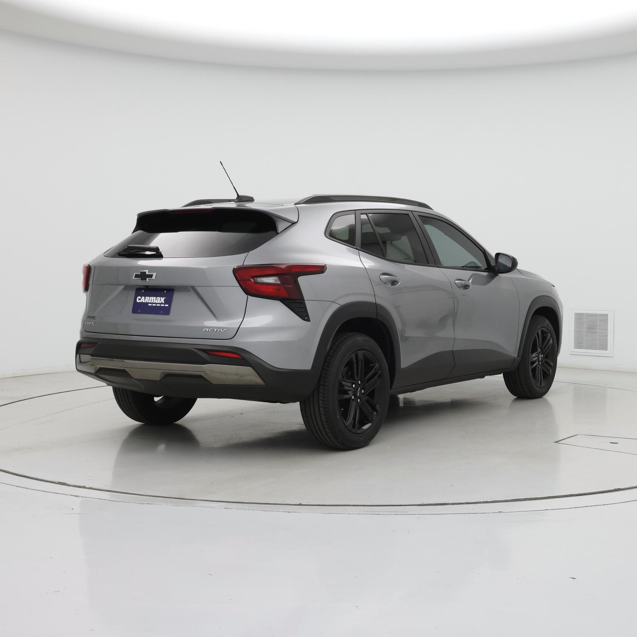 Thumbnail: 2025 Chevrolet Trax - 8