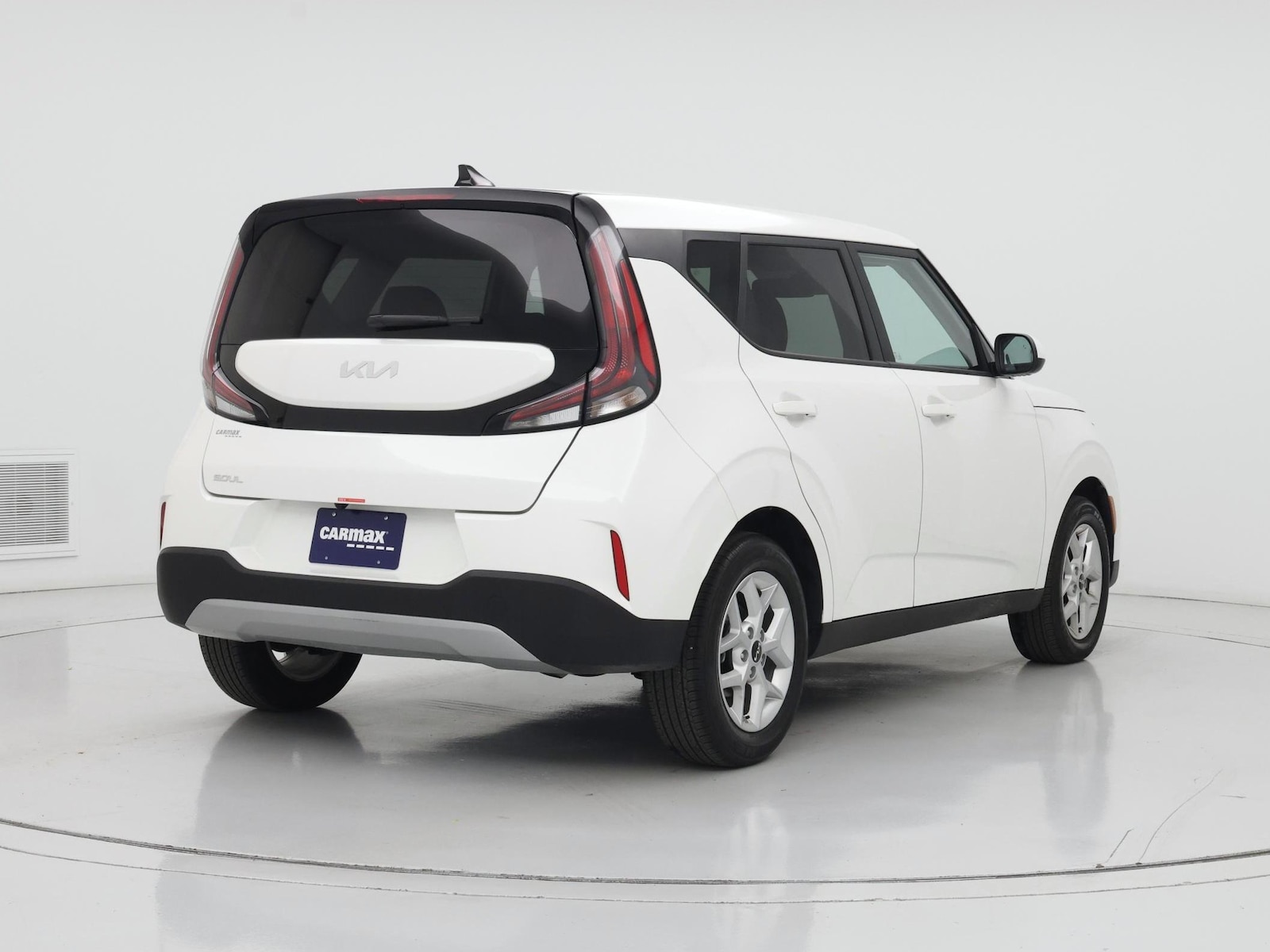 2025 Kia Soul LX - Photo 9