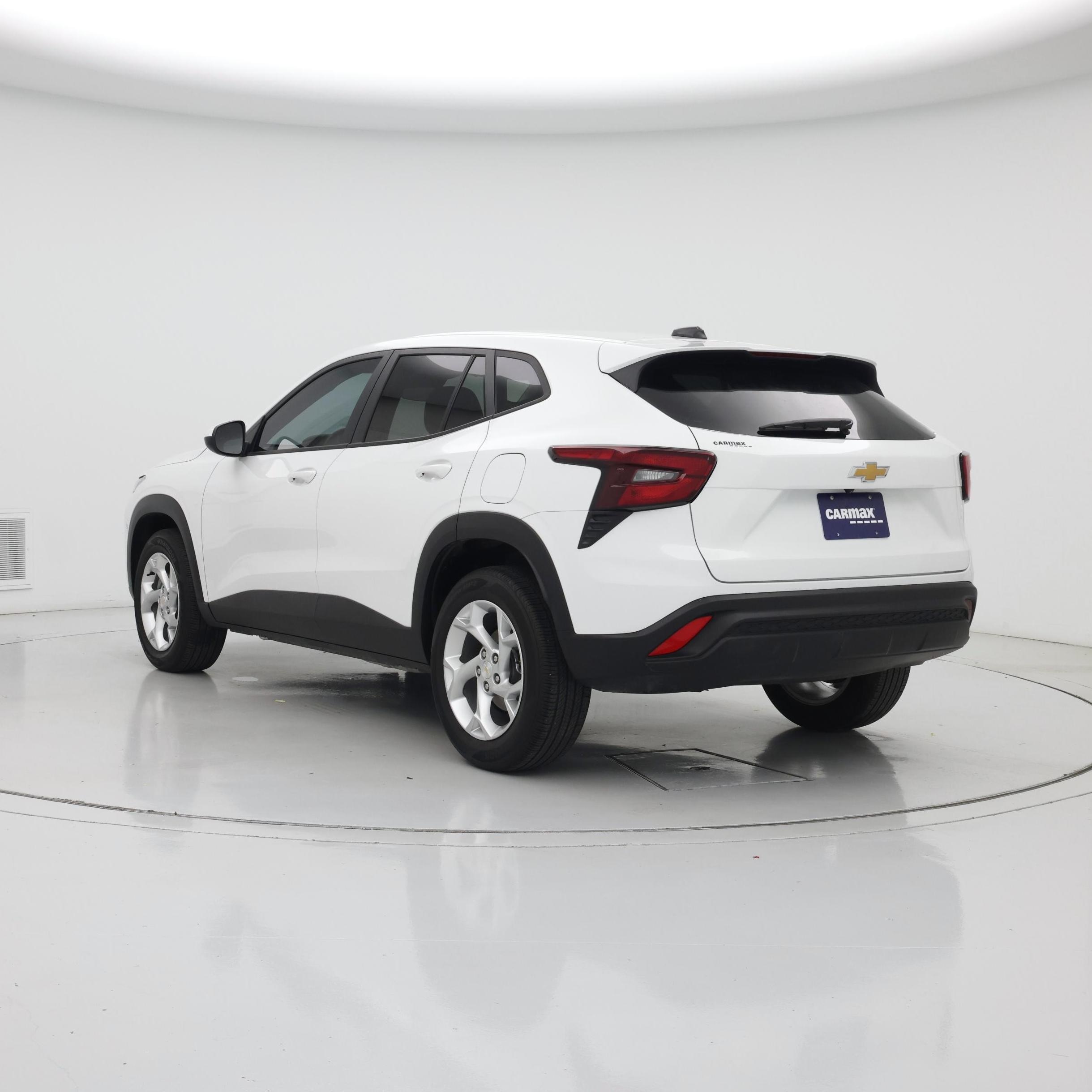 Thumbnail: 2024 Chevrolet Trax - 2