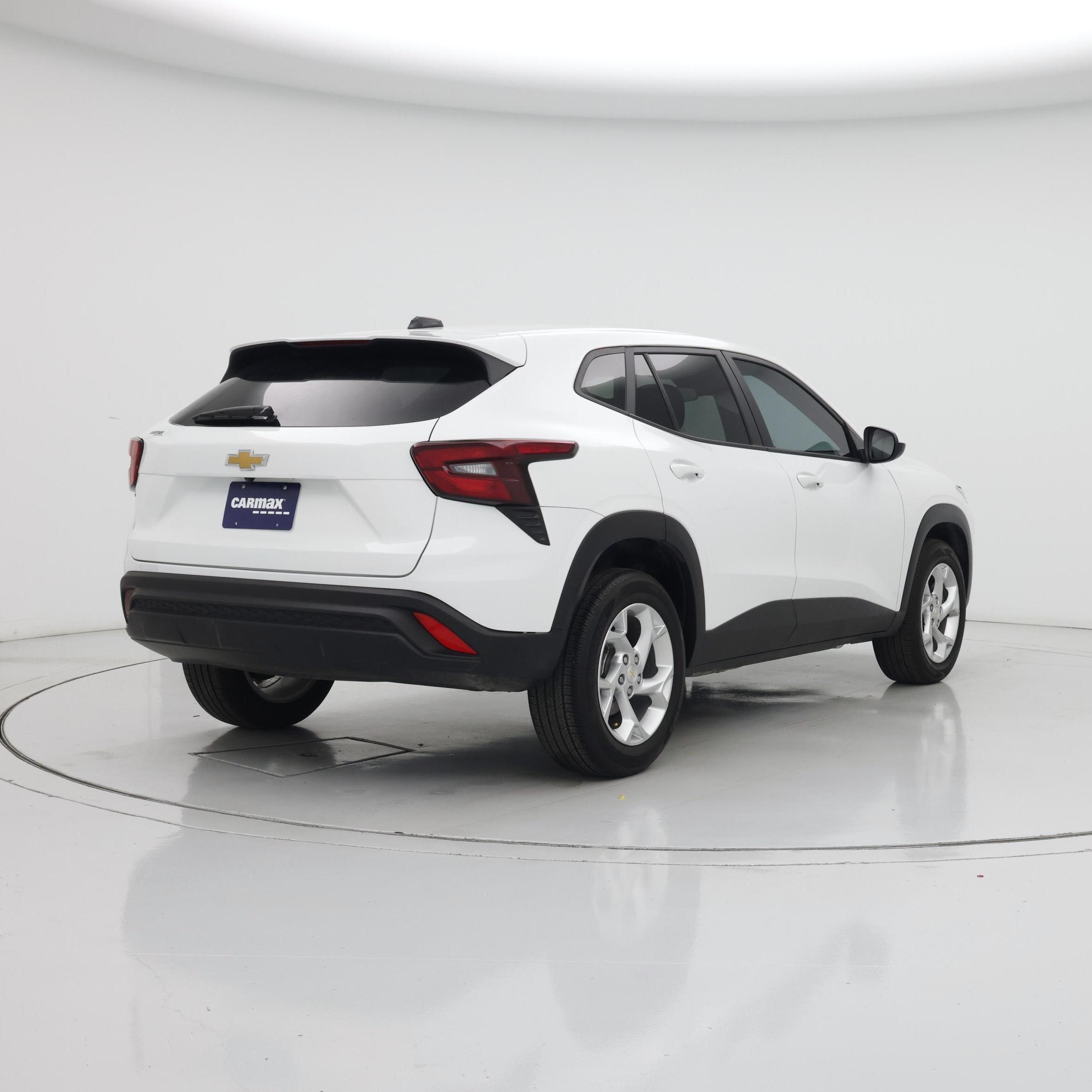 Thumbnail: 2024 Chevrolet Trax - 8