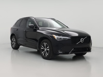 2024 Volvo XC60 B5 Core Dark Theme