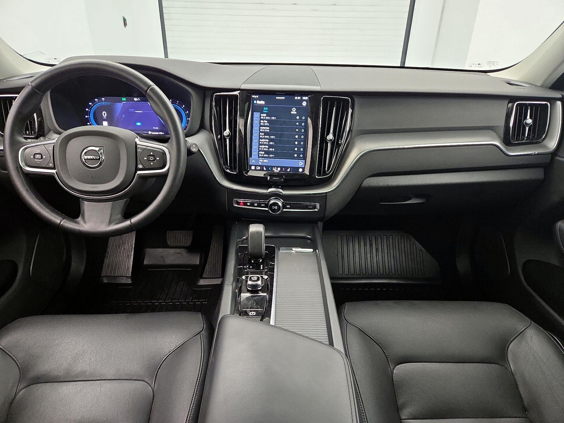 Thumbnail: 2024 Volvo XC60 - 9