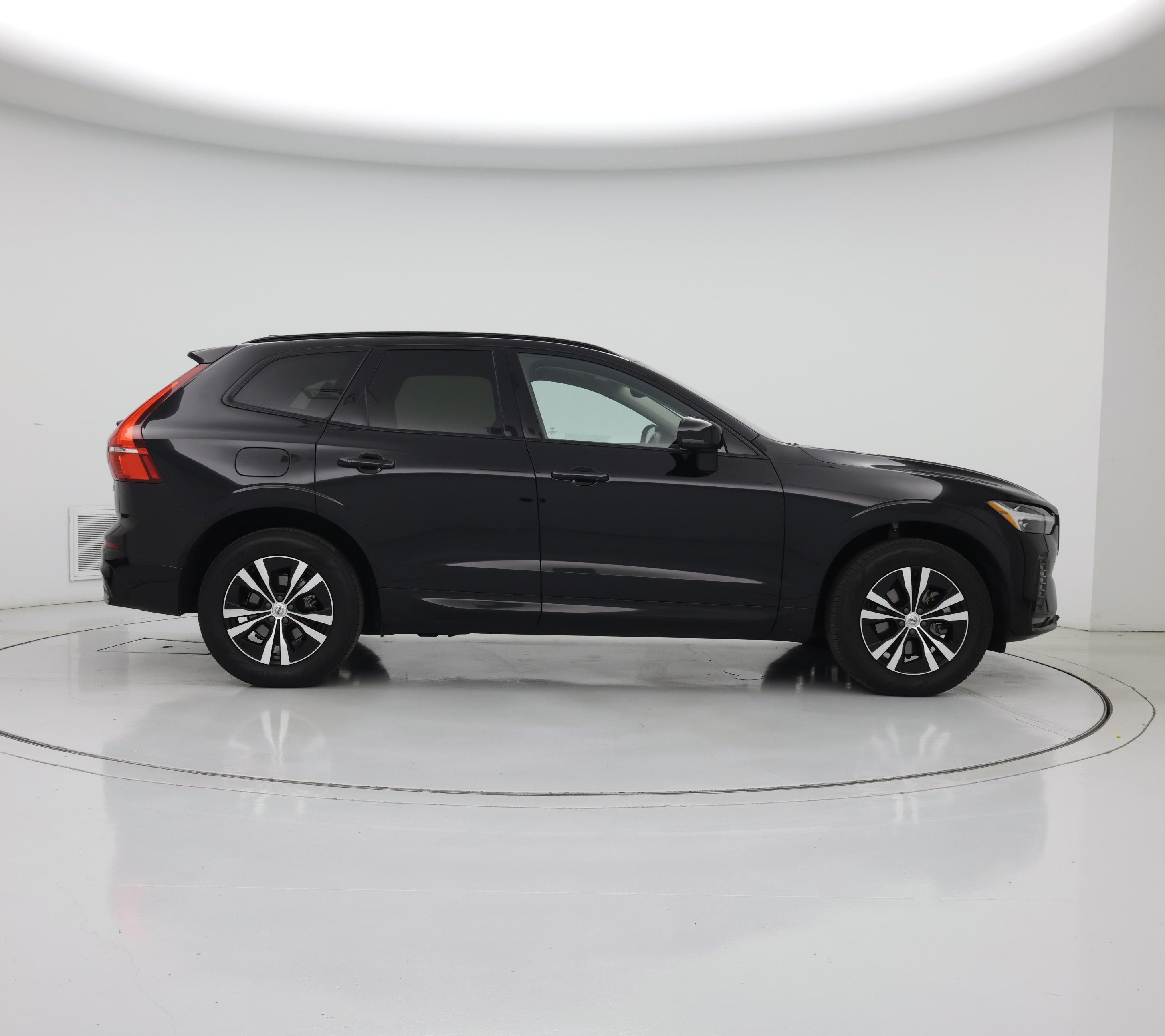 Thumbnail: 2024 Volvo XC60 - 7