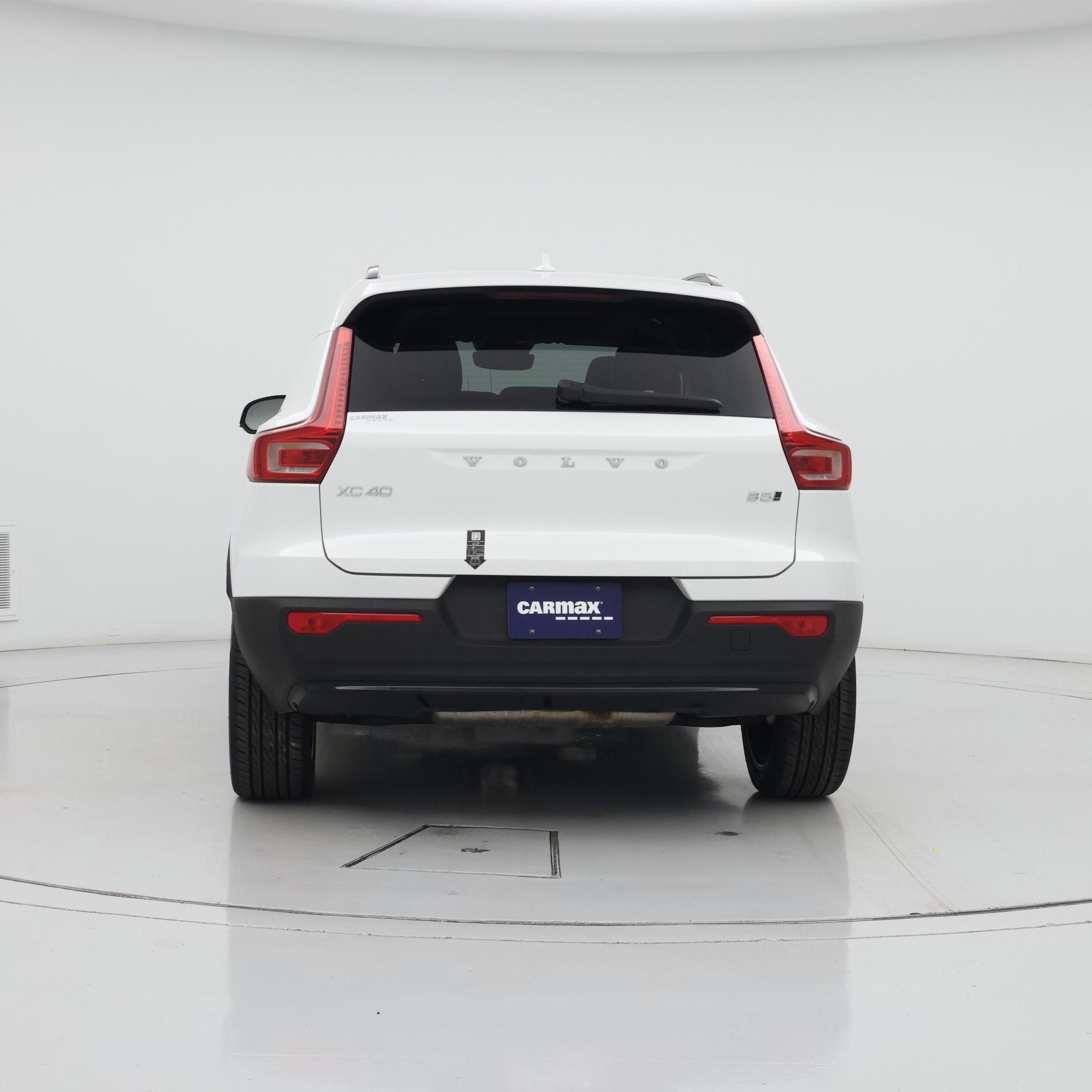 Thumbnail: 2025 Volvo XC40 - 6