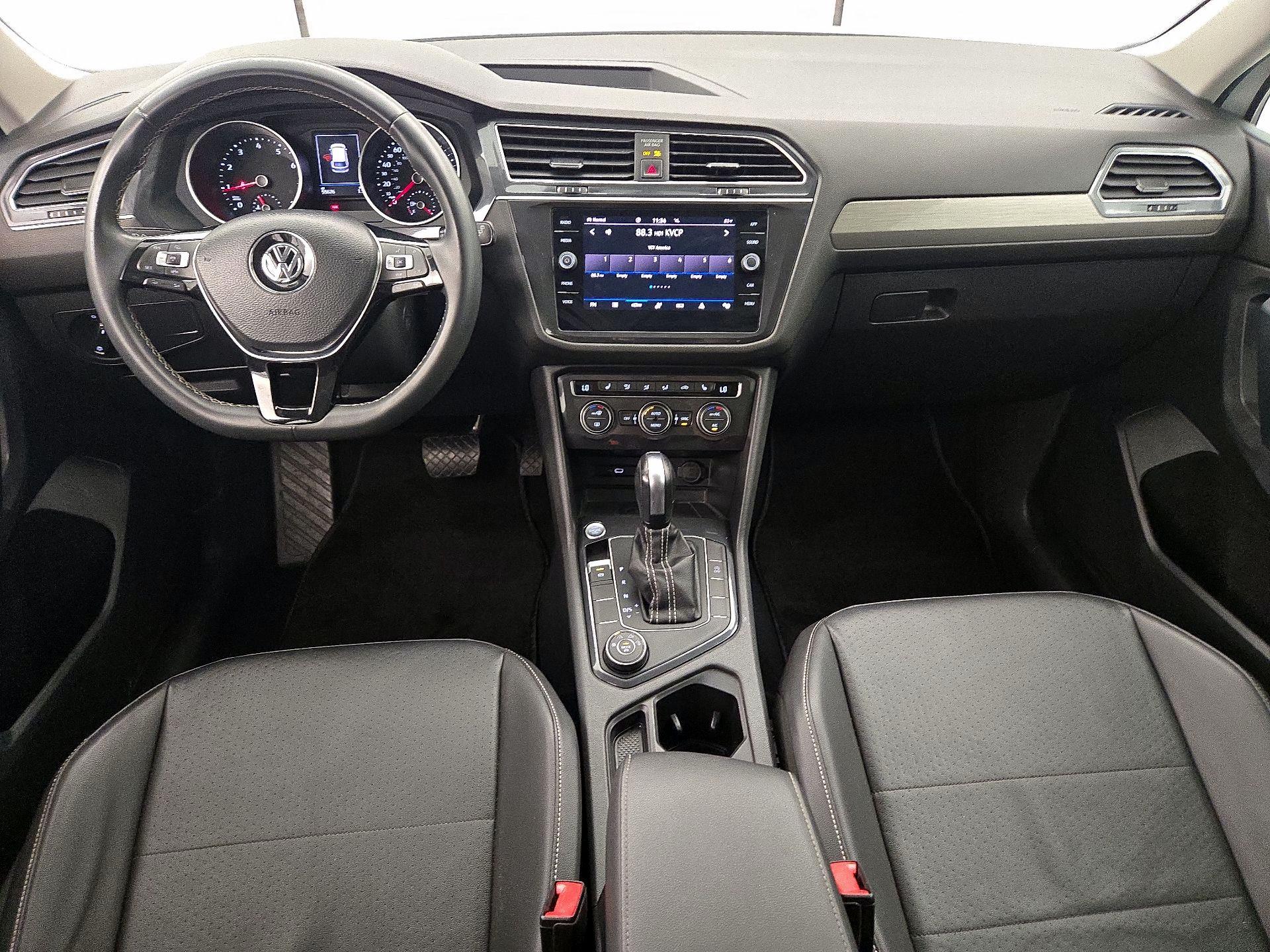 Thumbnail: 2021 Volkswagen Tiguan - 9