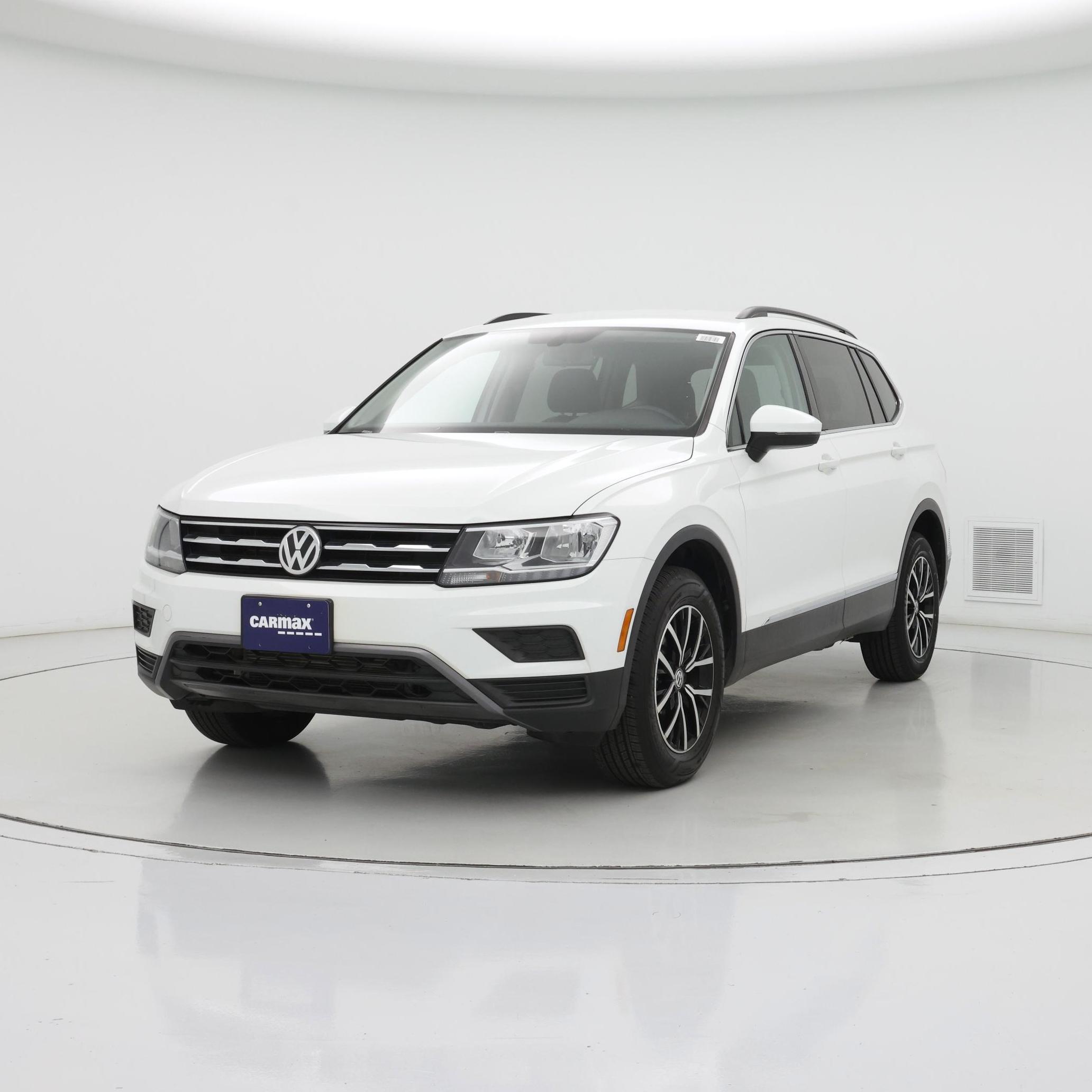 Thumbnail: 2021 Volkswagen Tiguan - 4