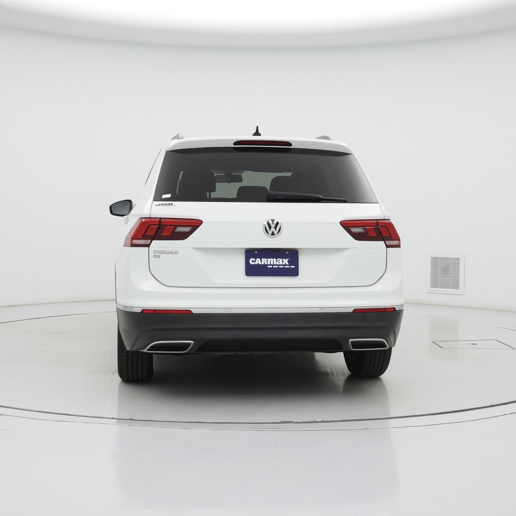 Thumbnail: 2021 Volkswagen Tiguan - 6