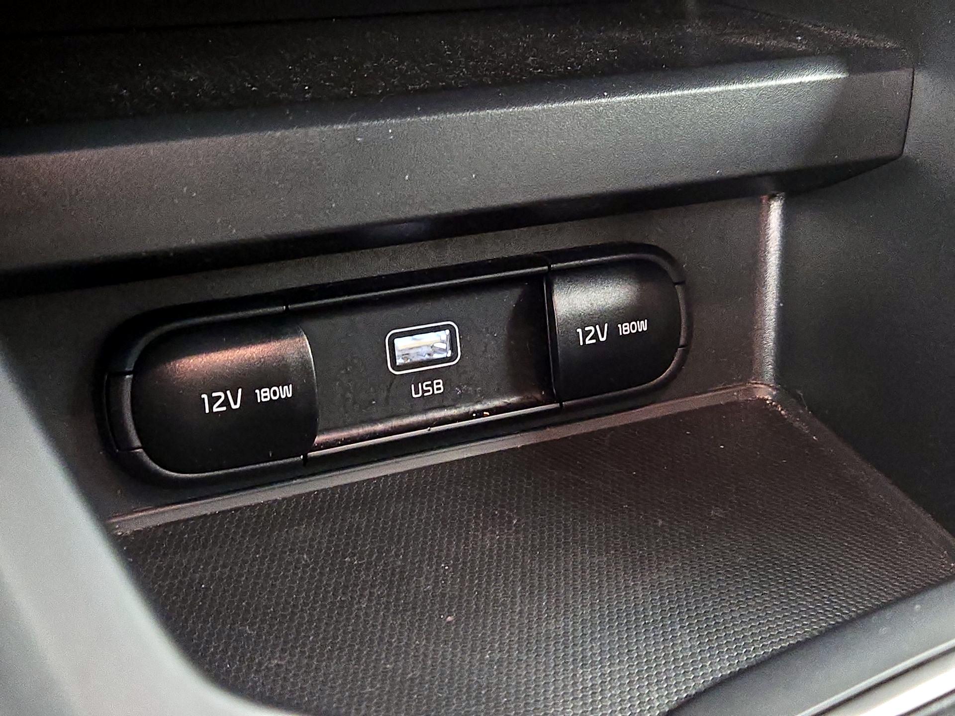 Thumbnail: 2025 Kia Soul - 18