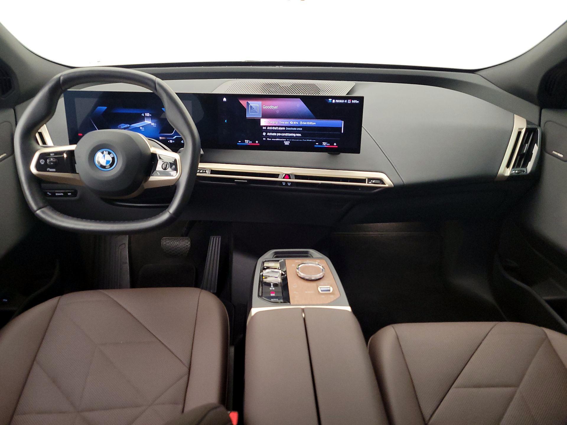 Thumbnail: 2023 BMW iX - 9