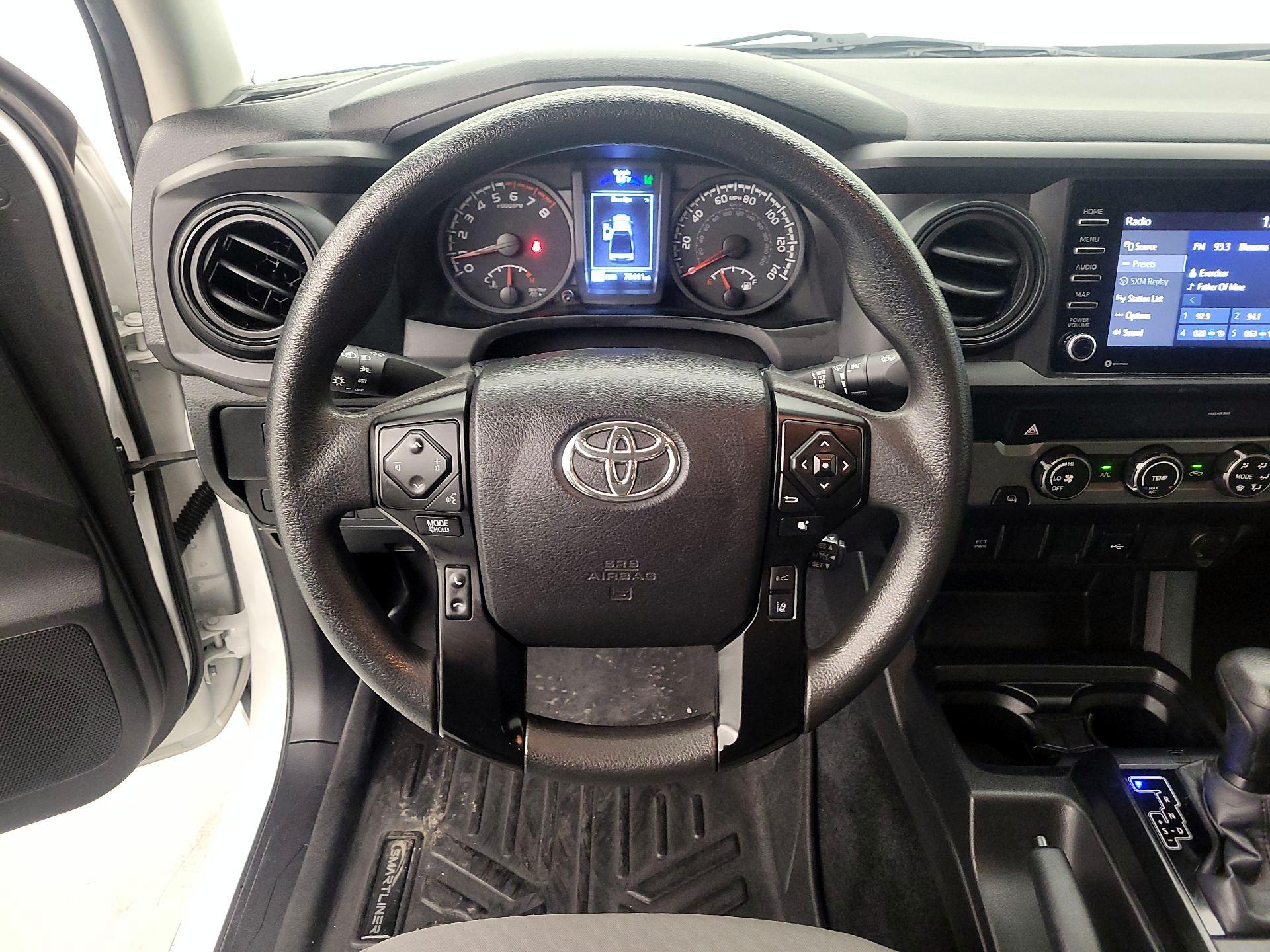 Thumbnail: 2022 Toyota Tacoma - 10