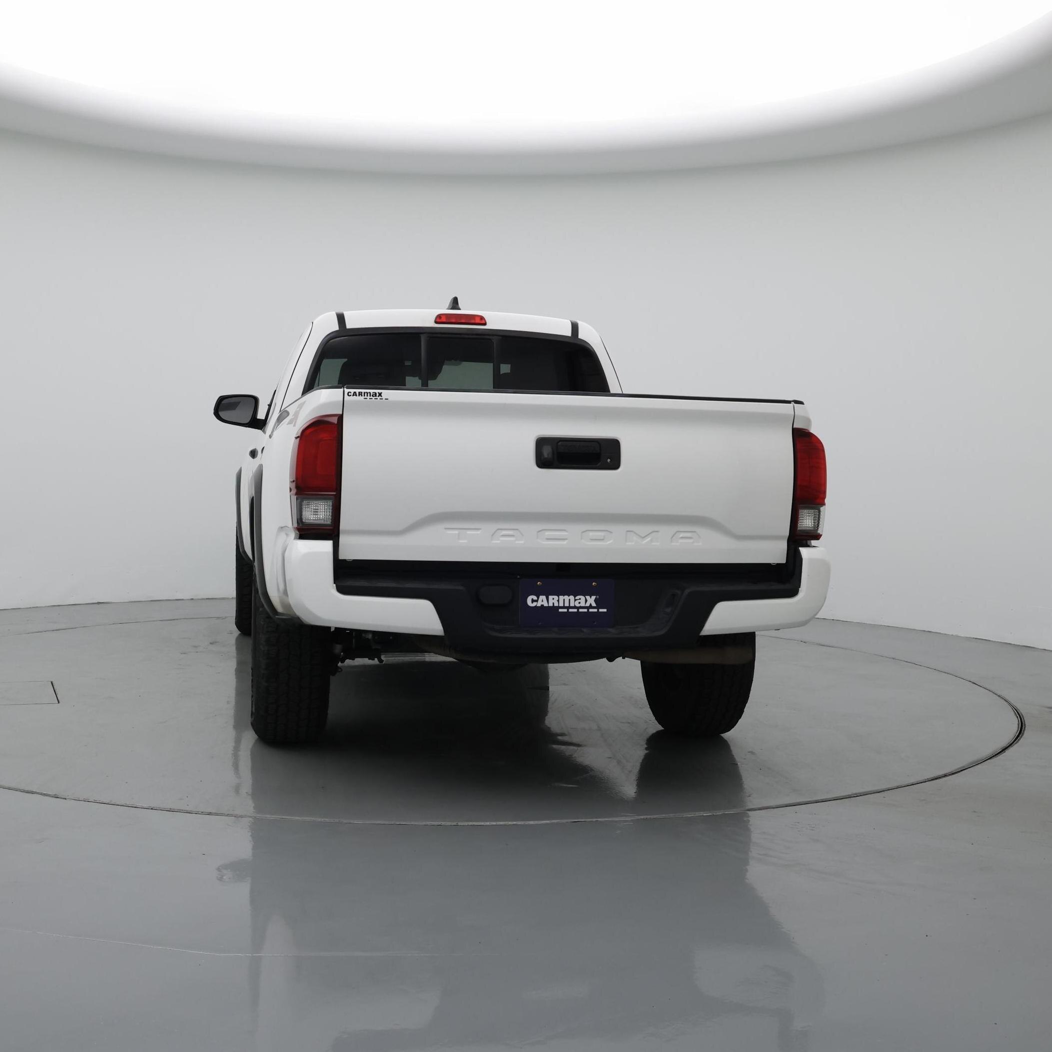 Thumbnail: 2022 Toyota Tacoma - 6