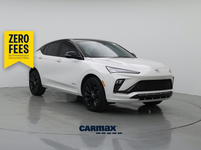 White 2024 Buick Envista Avenir FWD SUV / Crossover Front-Wheel Drive Automatic