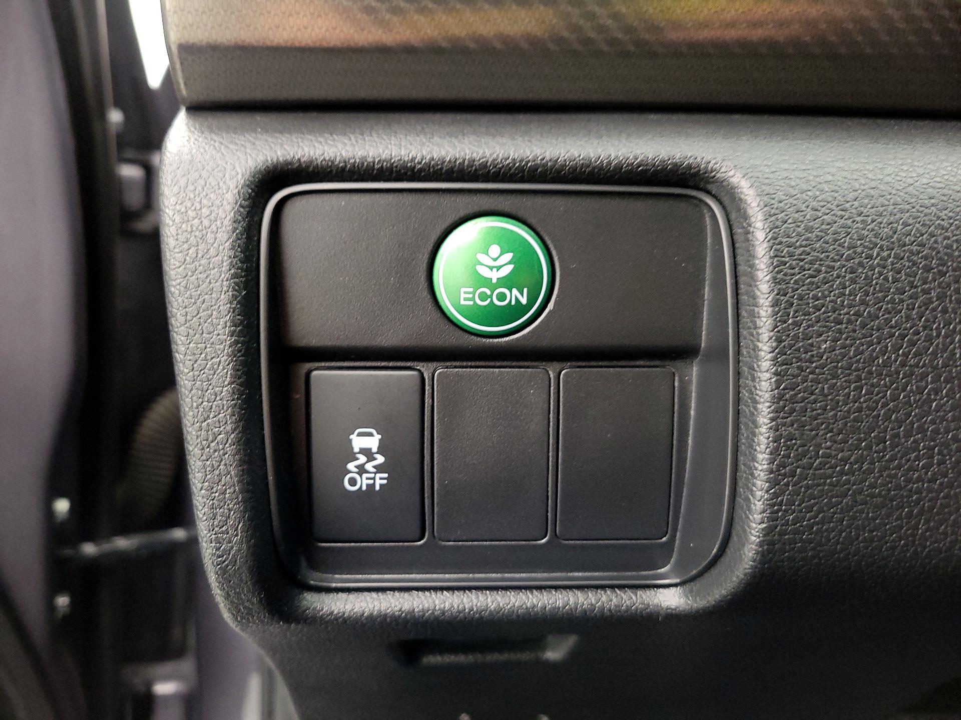 Thumbnail: 2016 Honda Accord - 13