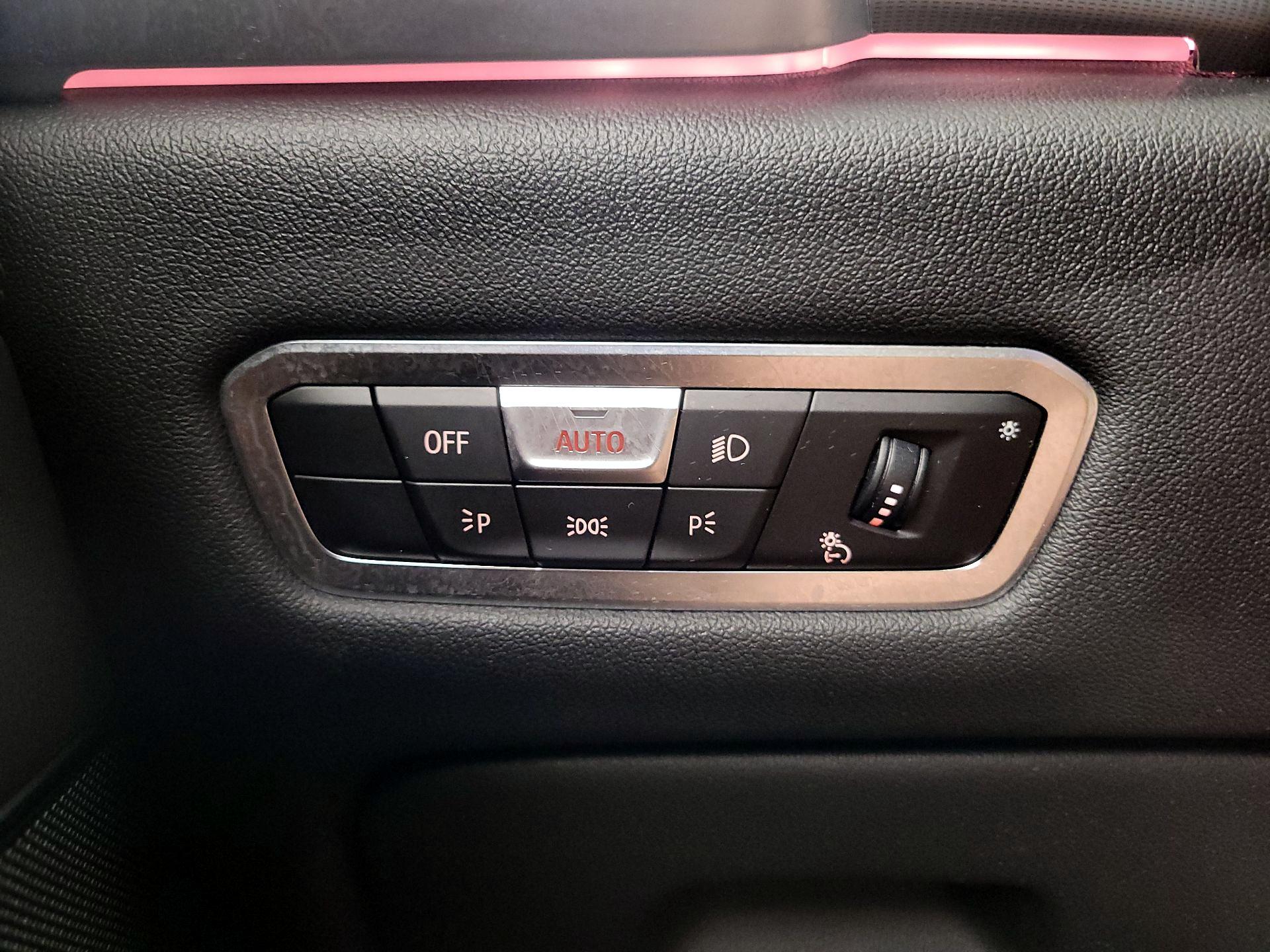 Thumbnail: 2022 BMW X5 - 13