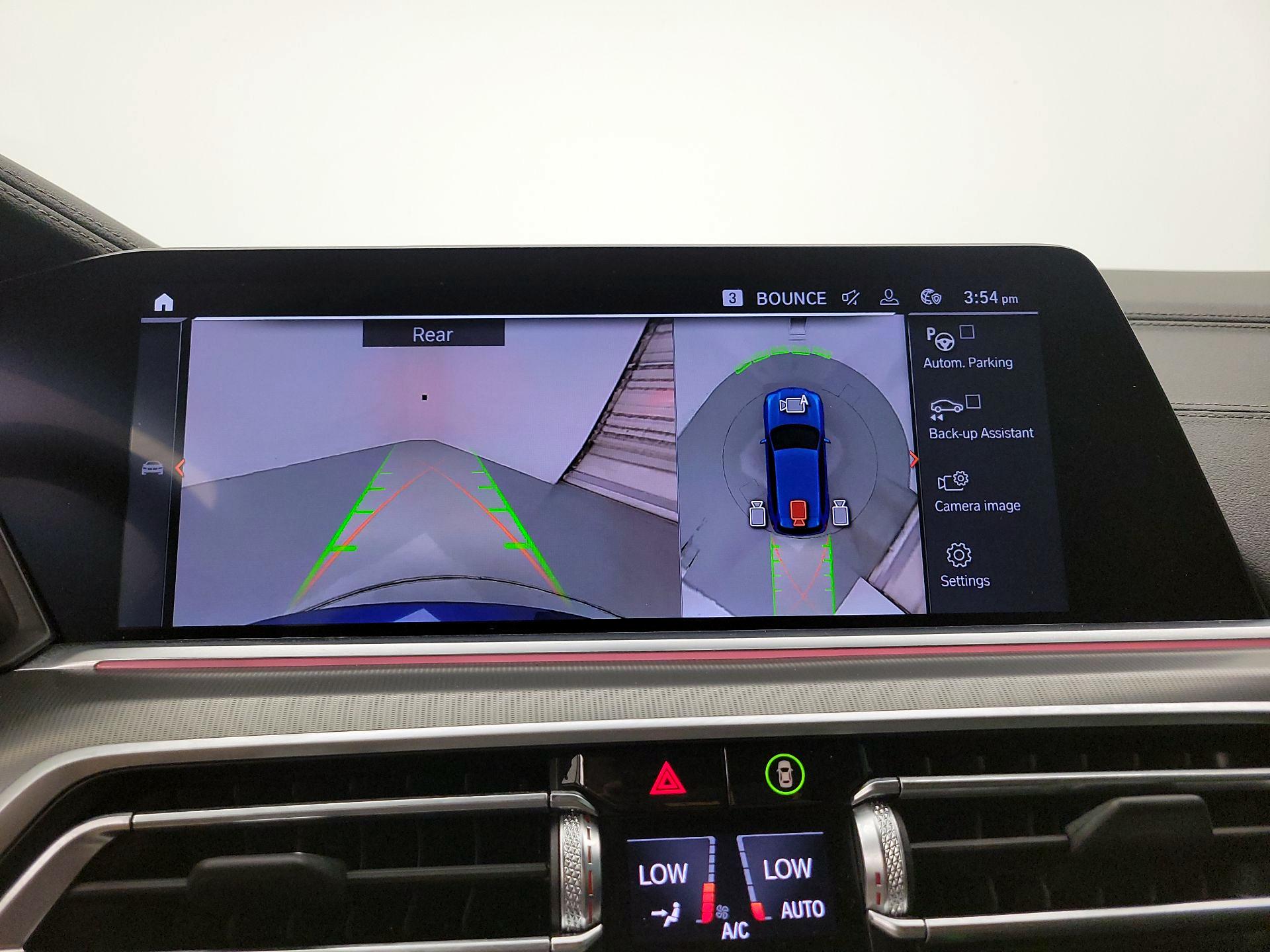 Thumbnail: 2022 BMW X5 - 15