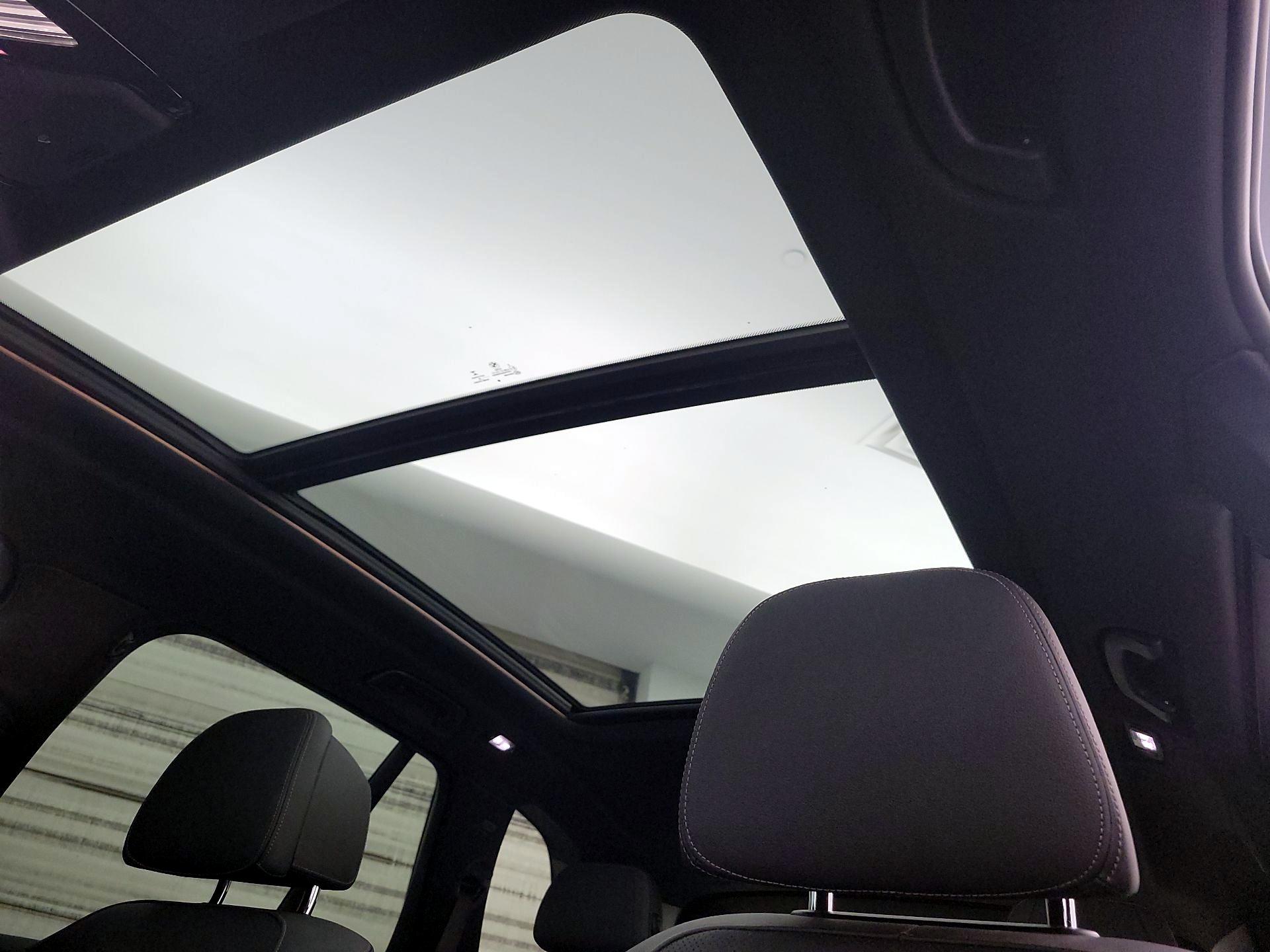 Thumbnail: 2022 BMW X5 - 20