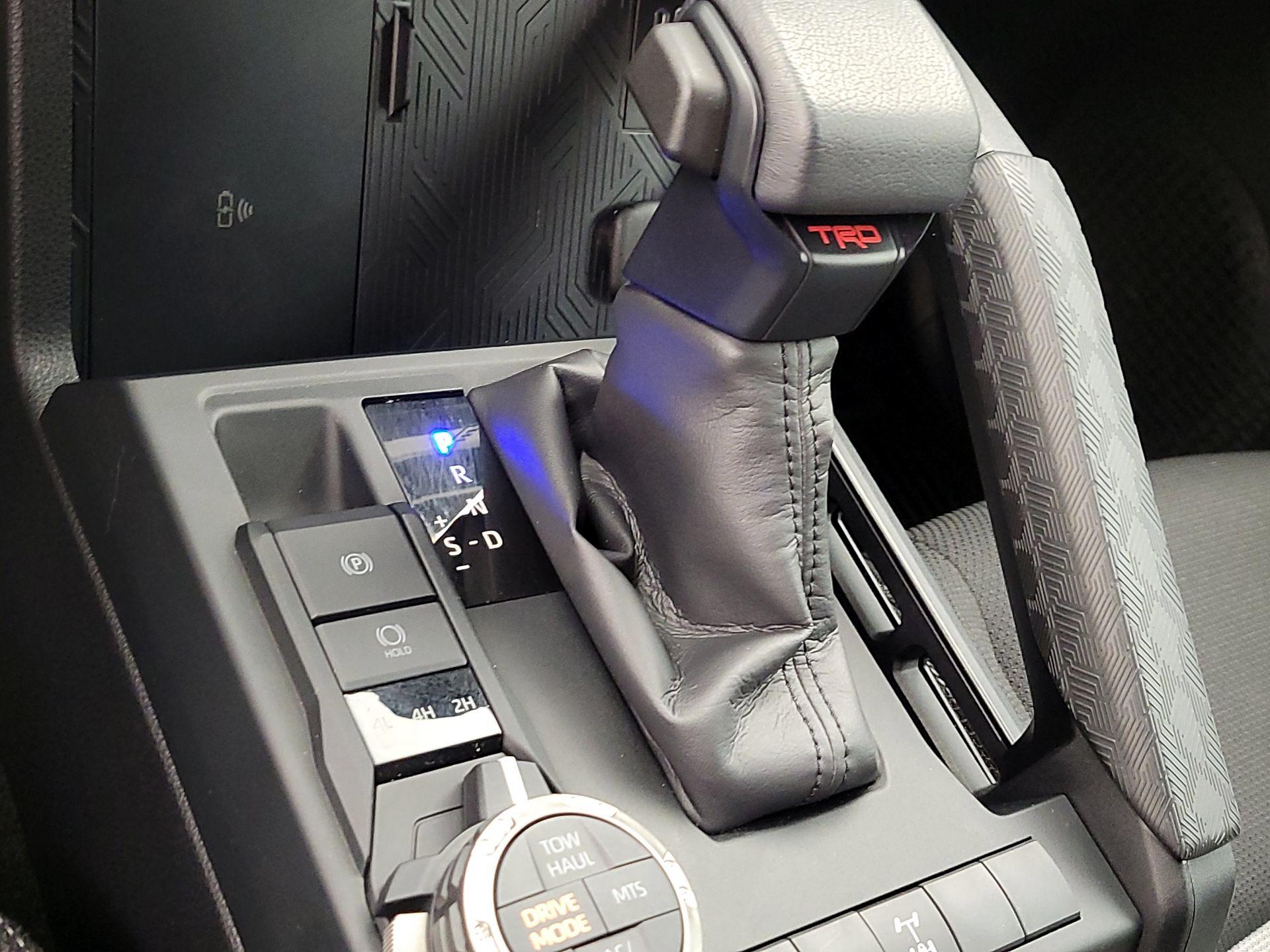 Thumbnail: 2025 Toyota 4Runner - 17