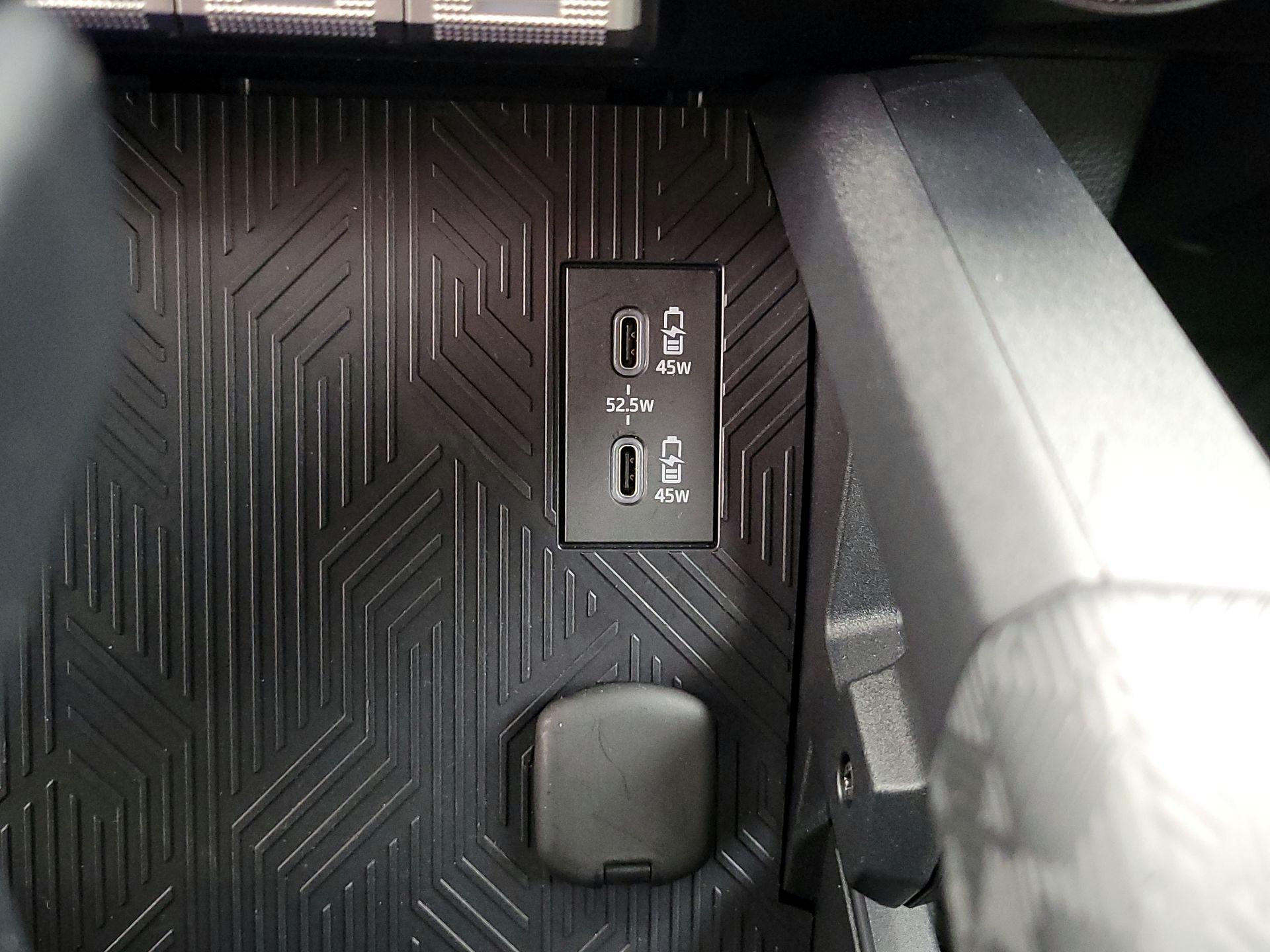 Thumbnail: 2025 Toyota 4Runner - 18