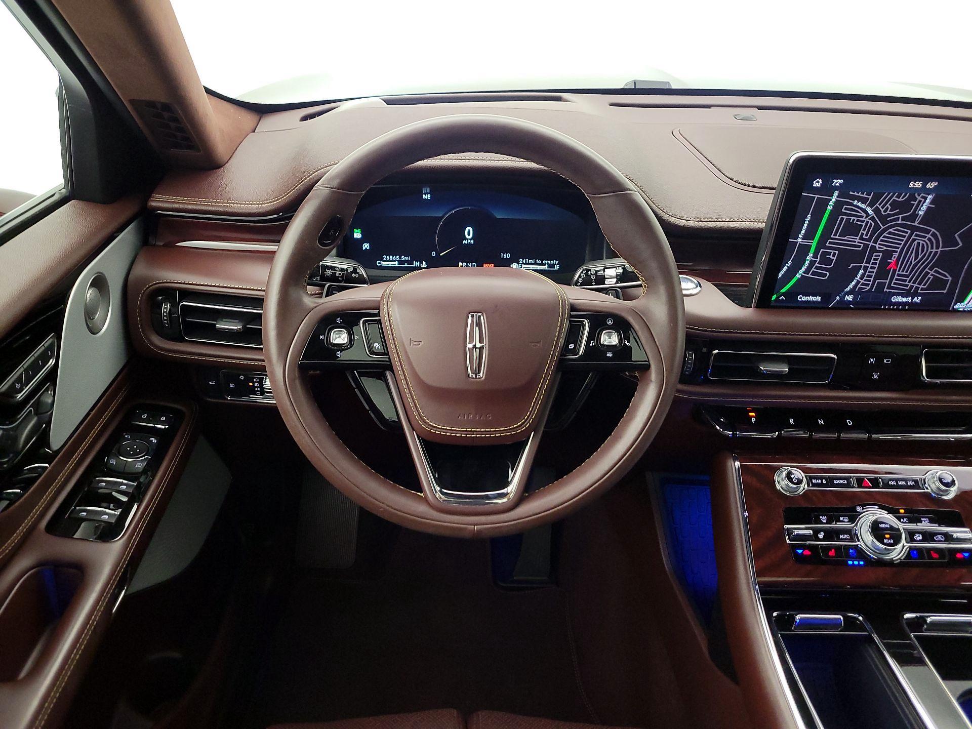 Thumbnail: 2022 Lincoln Aviator - 10