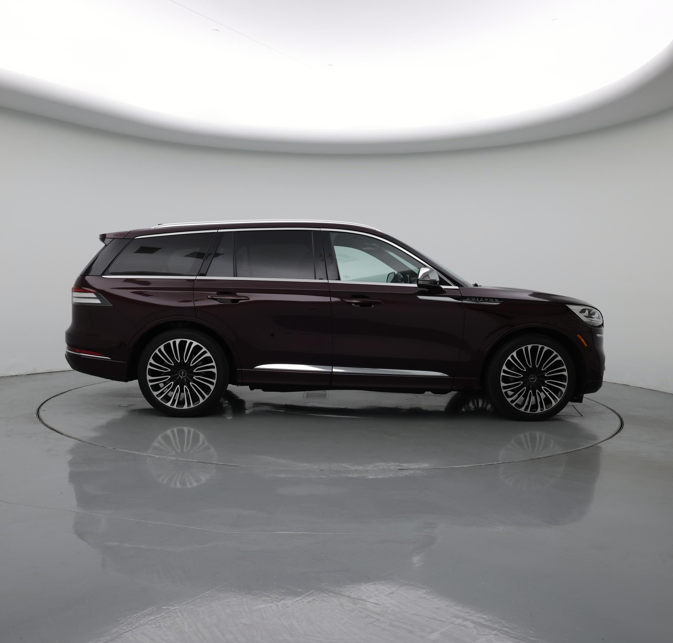Thumbnail: 2022 Lincoln Aviator - 7