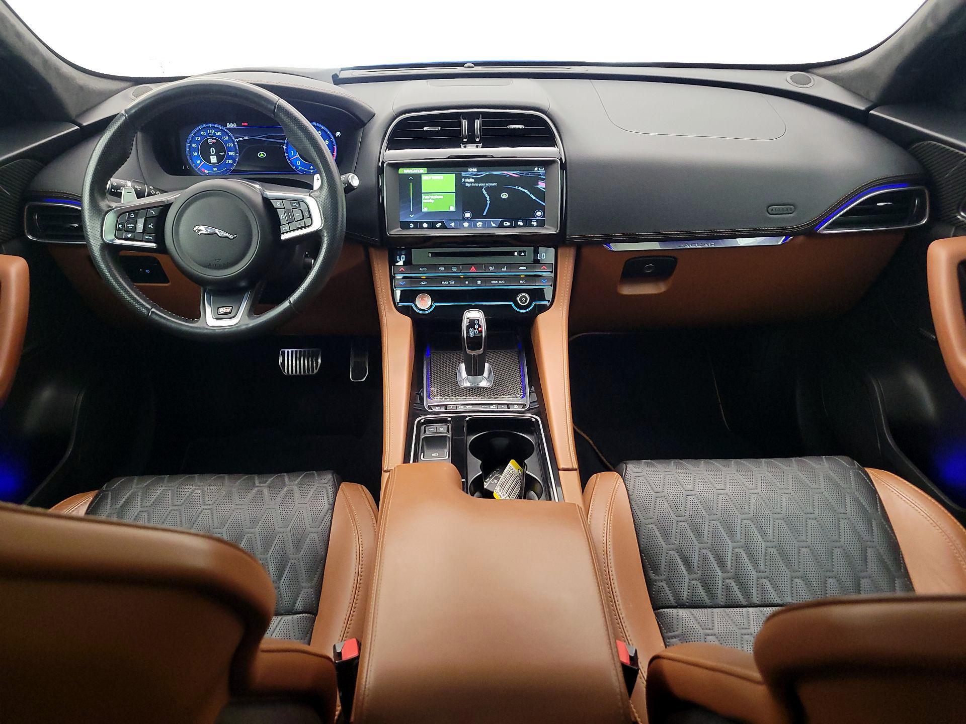 Thumbnail: 2020 Jaguar F-Pace - 9