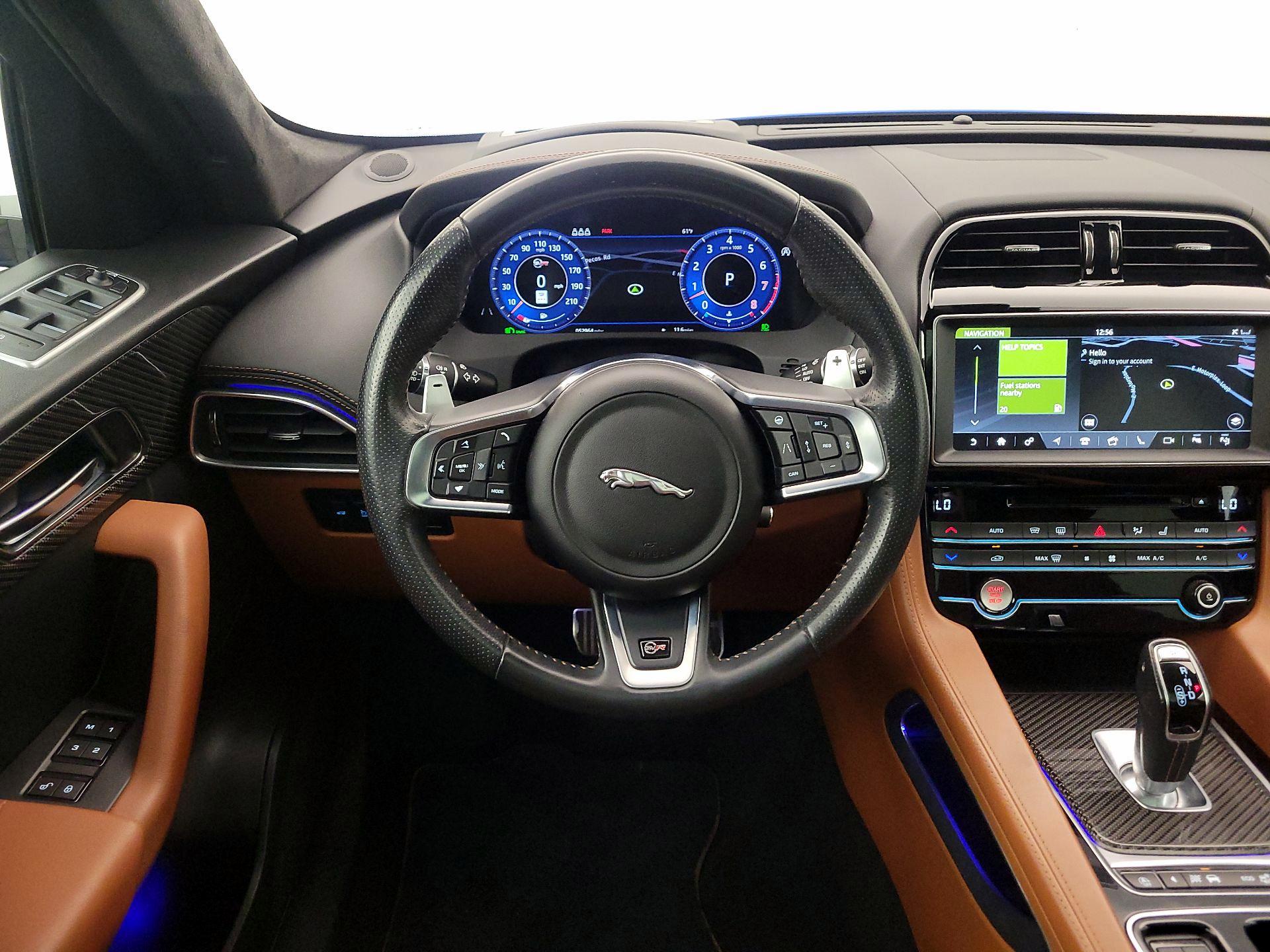 Thumbnail: 2020 Jaguar F-Pace - 10