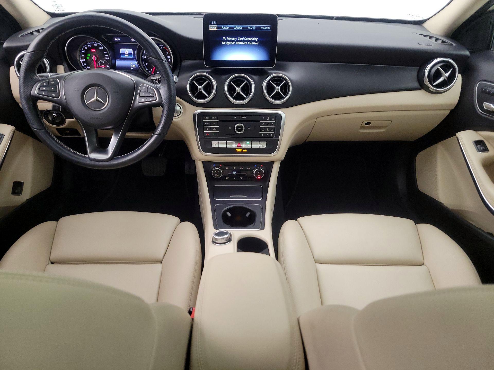 Thumbnail: 2019 Mercedes-Benz GLA - 9
