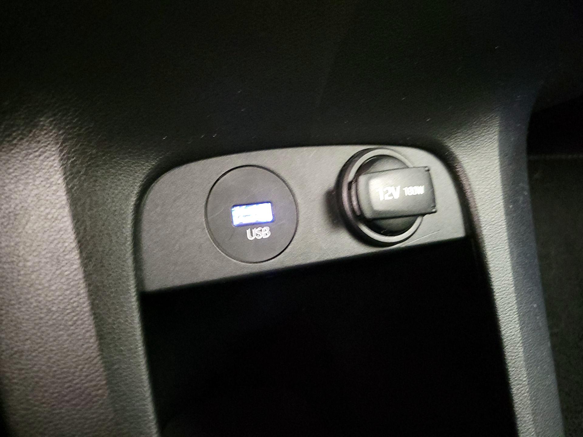 Thumbnail: 2022 Hyundai Ioniq 5 - 19